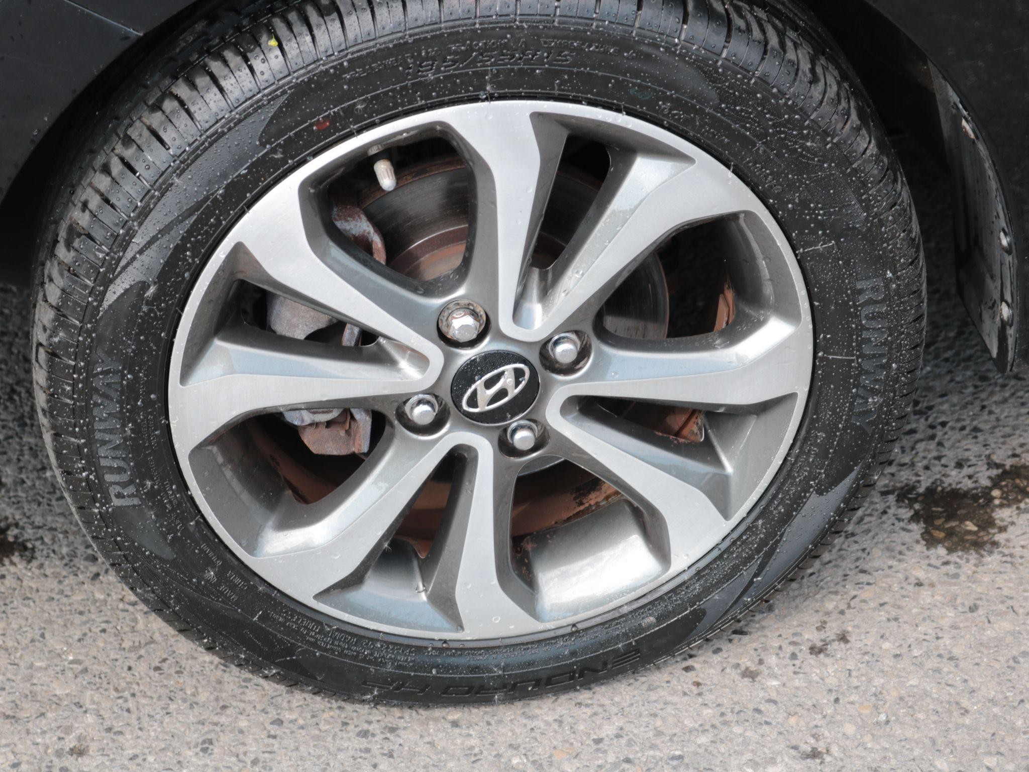 Hyundai i10 Image 9