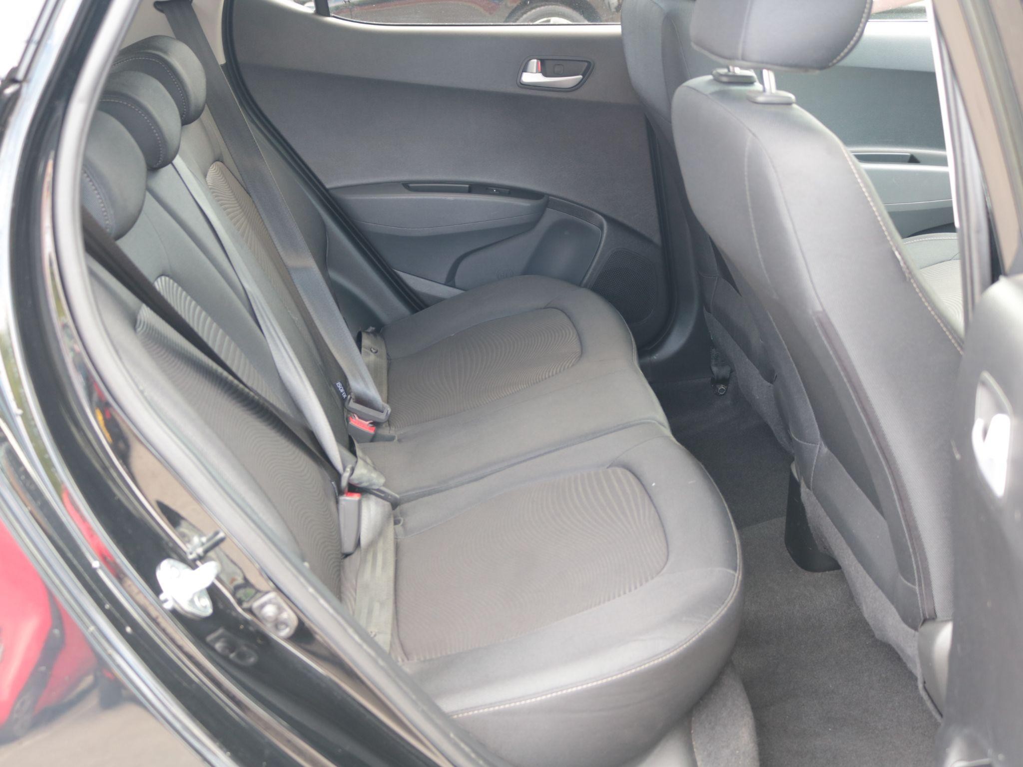 Hyundai i10 Image 20