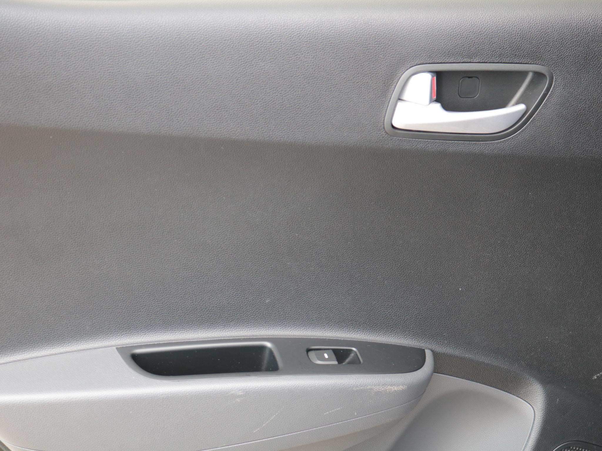 Hyundai i10 Image 22