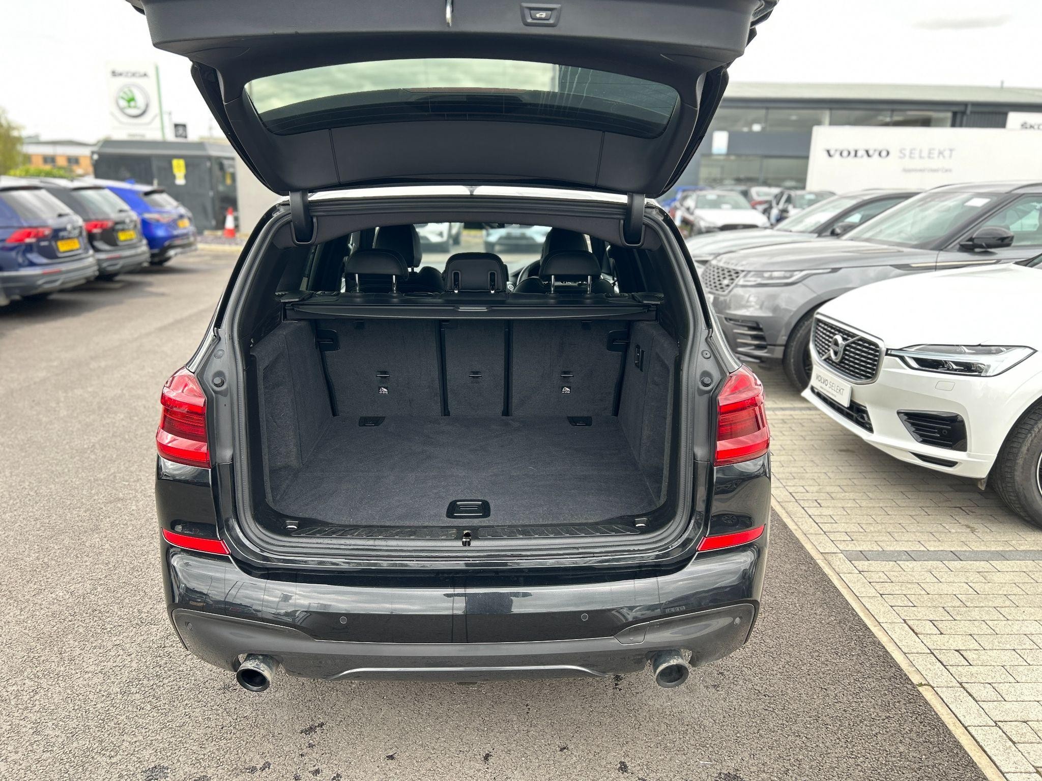 BMW X3 Image 10