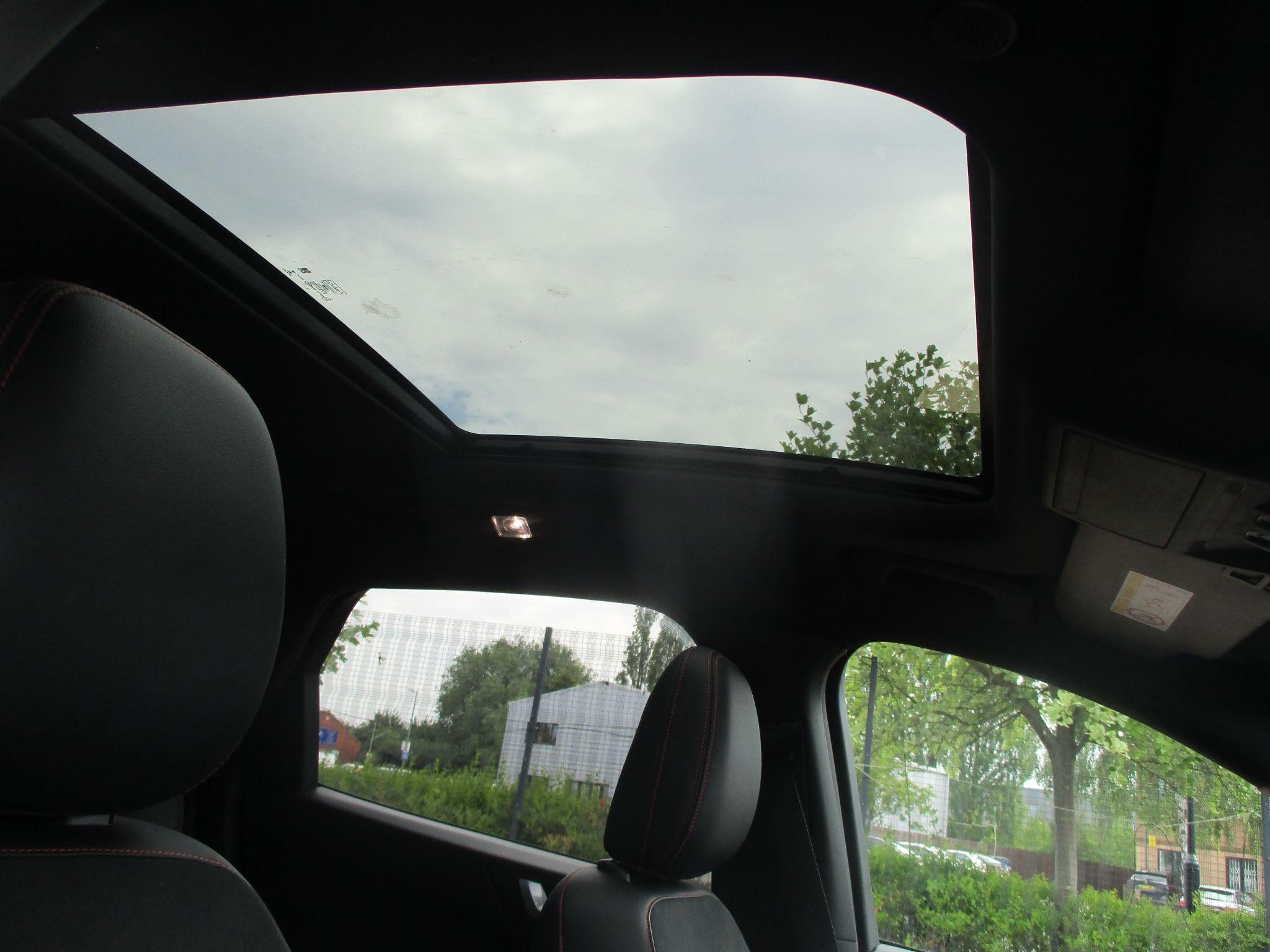 Ford Kuga Image 10