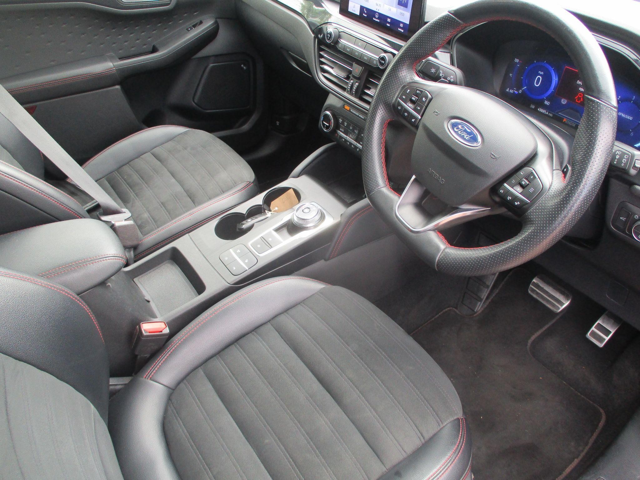 Ford Kuga Image 11