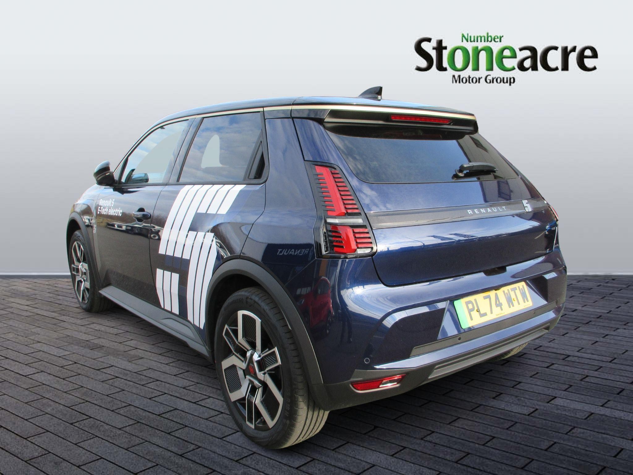 Renault 5 E-Tech electric Image 6