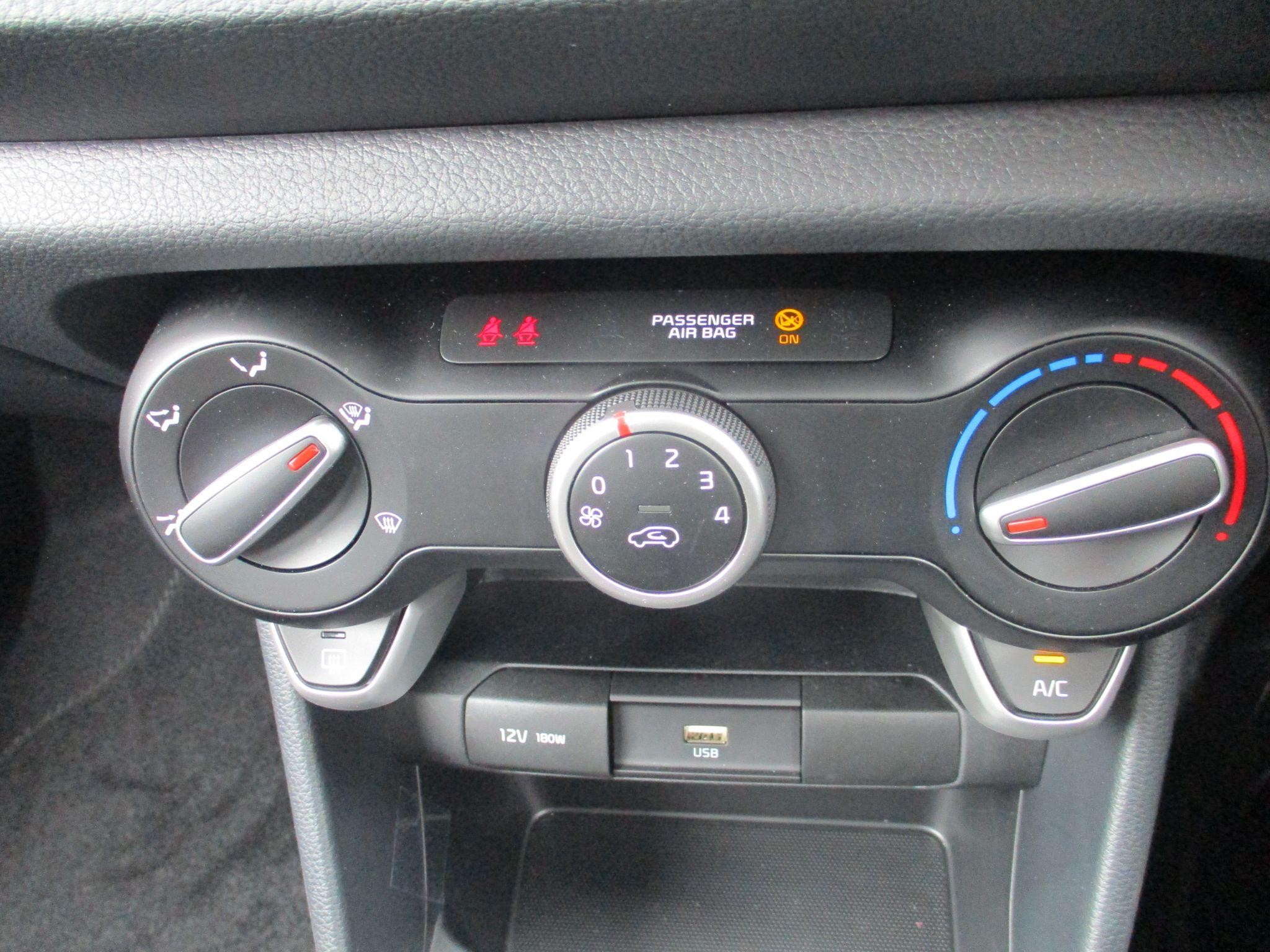 Kia Picanto Image 20