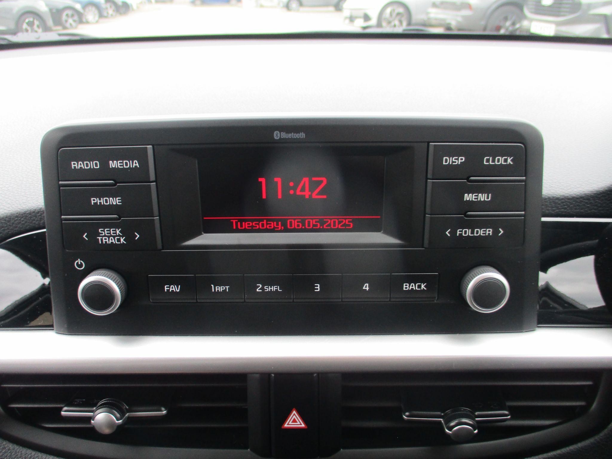 Kia Picanto Image 21
