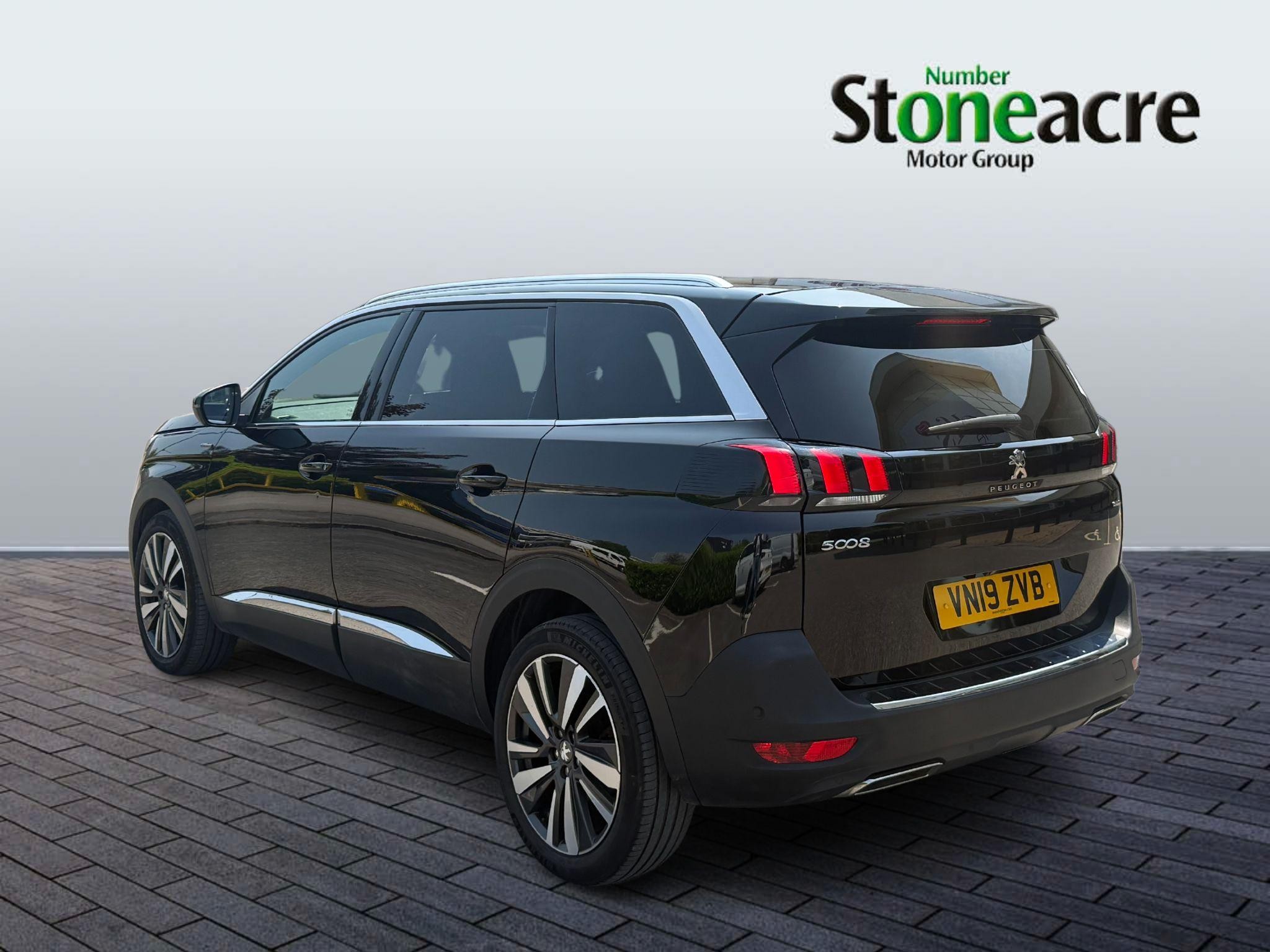 Peugeot 5008 Image 4