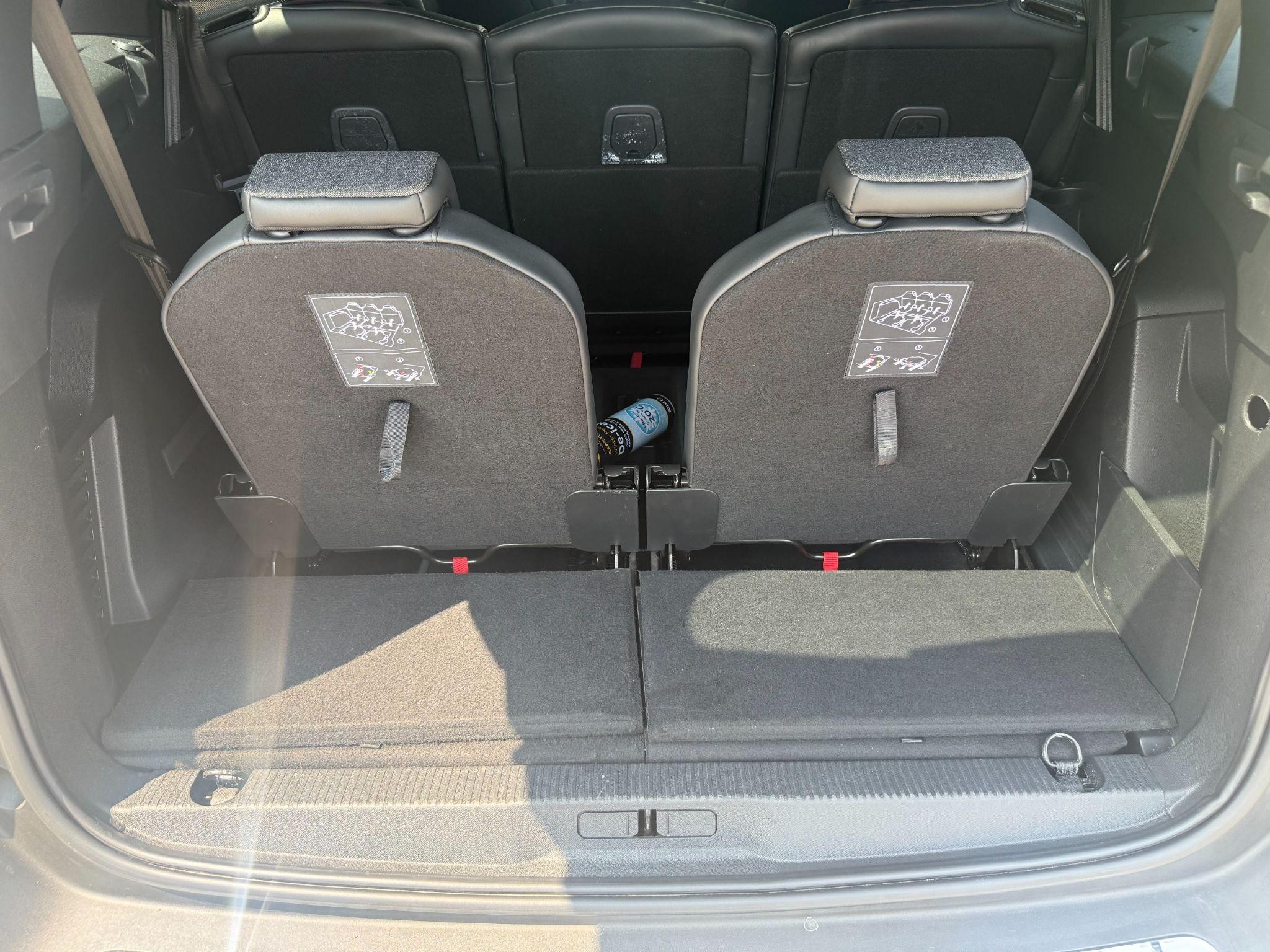 Peugeot 5008 Image 11