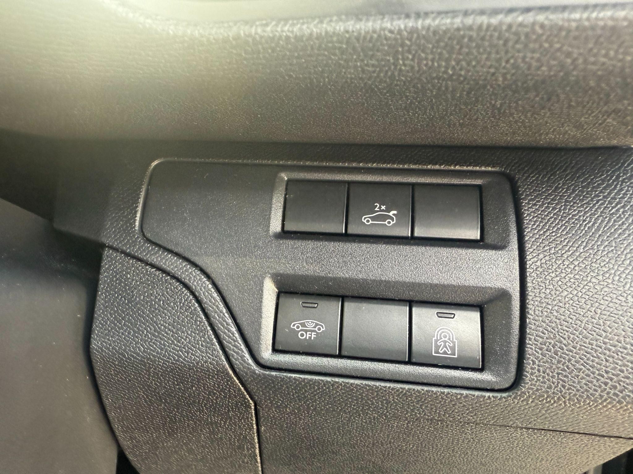 Peugeot 5008 Image 18