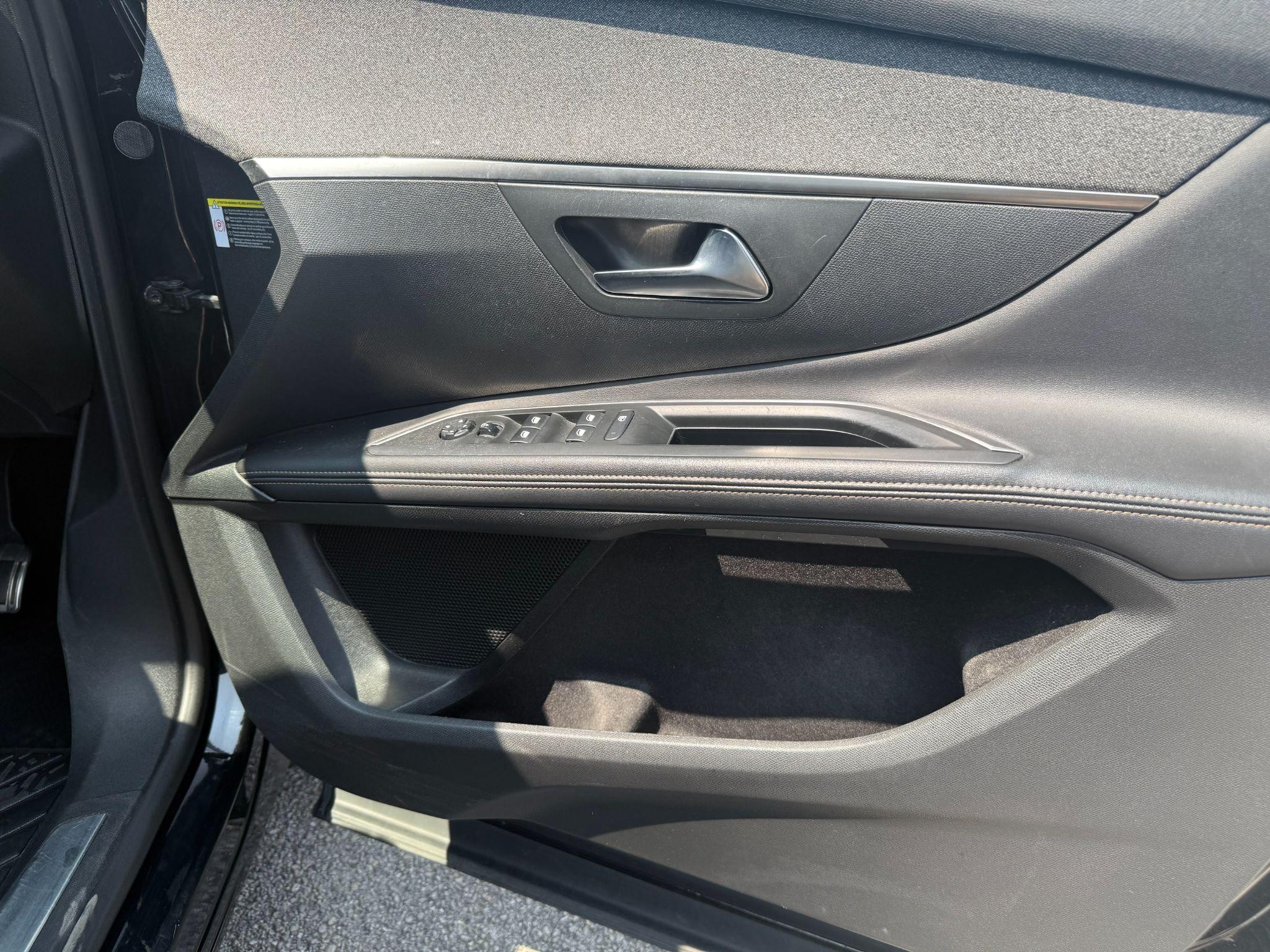 Peugeot 5008 Image 19