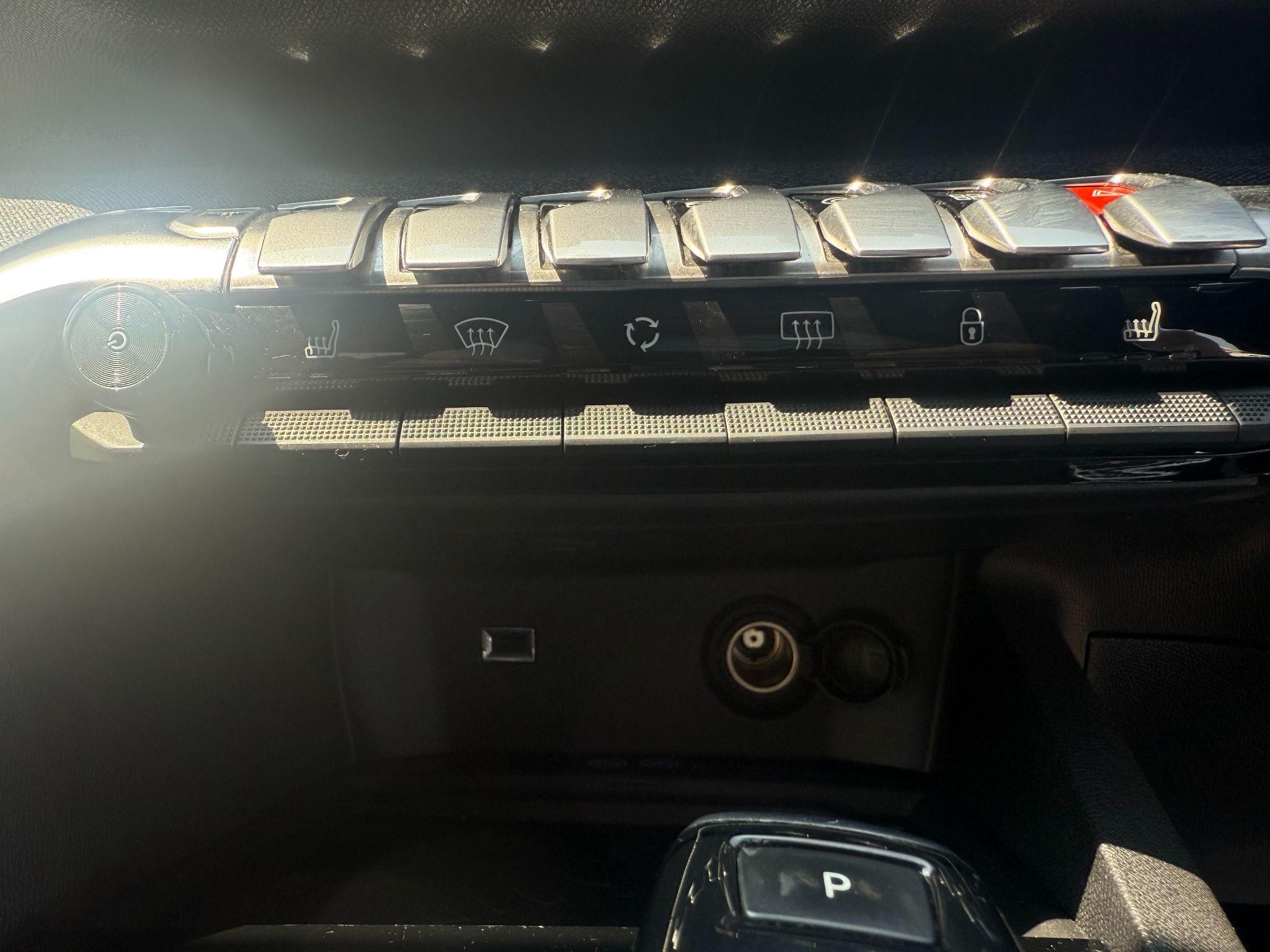Peugeot 5008 Image 29