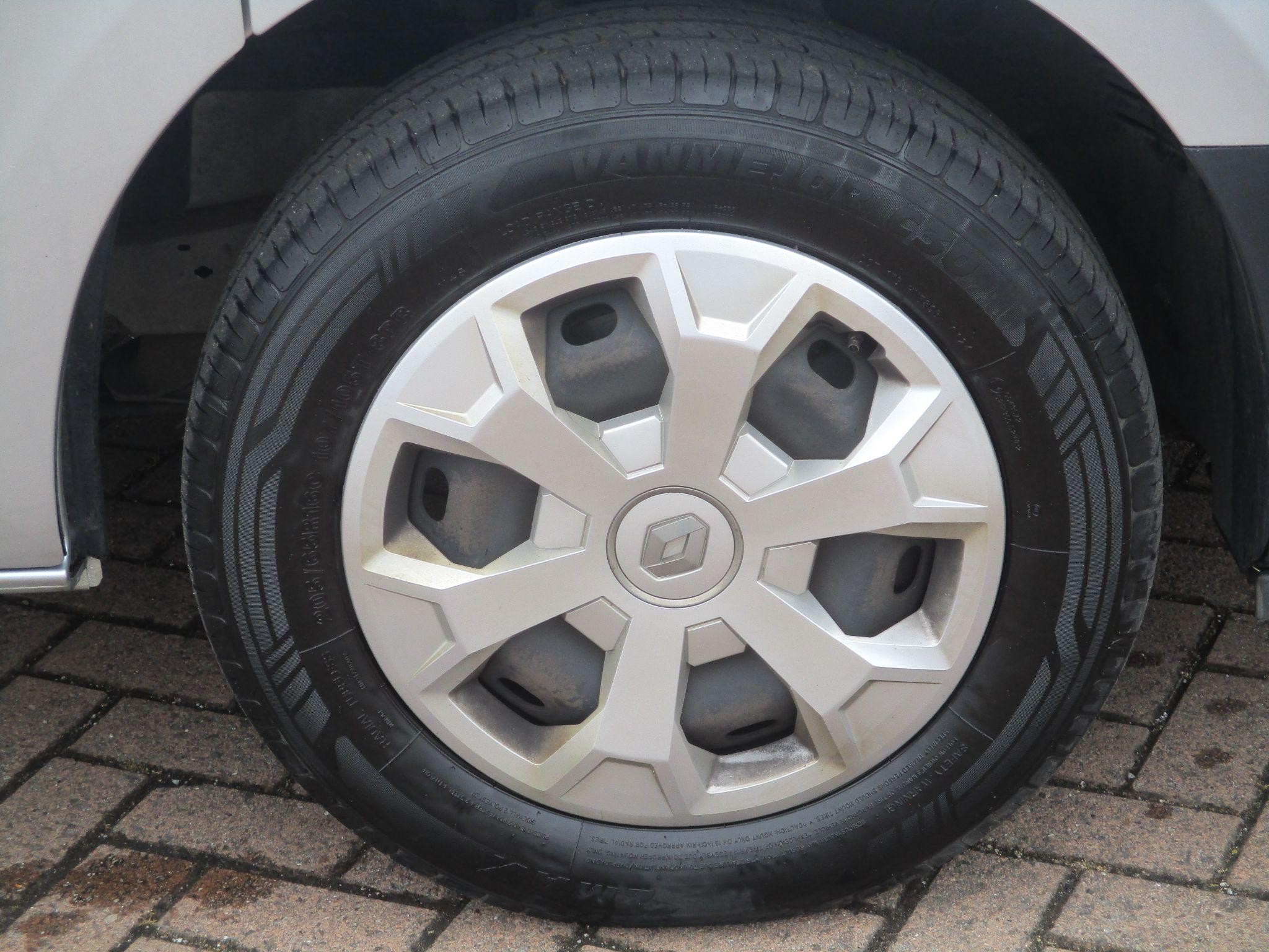 Renault Trafic Image 9