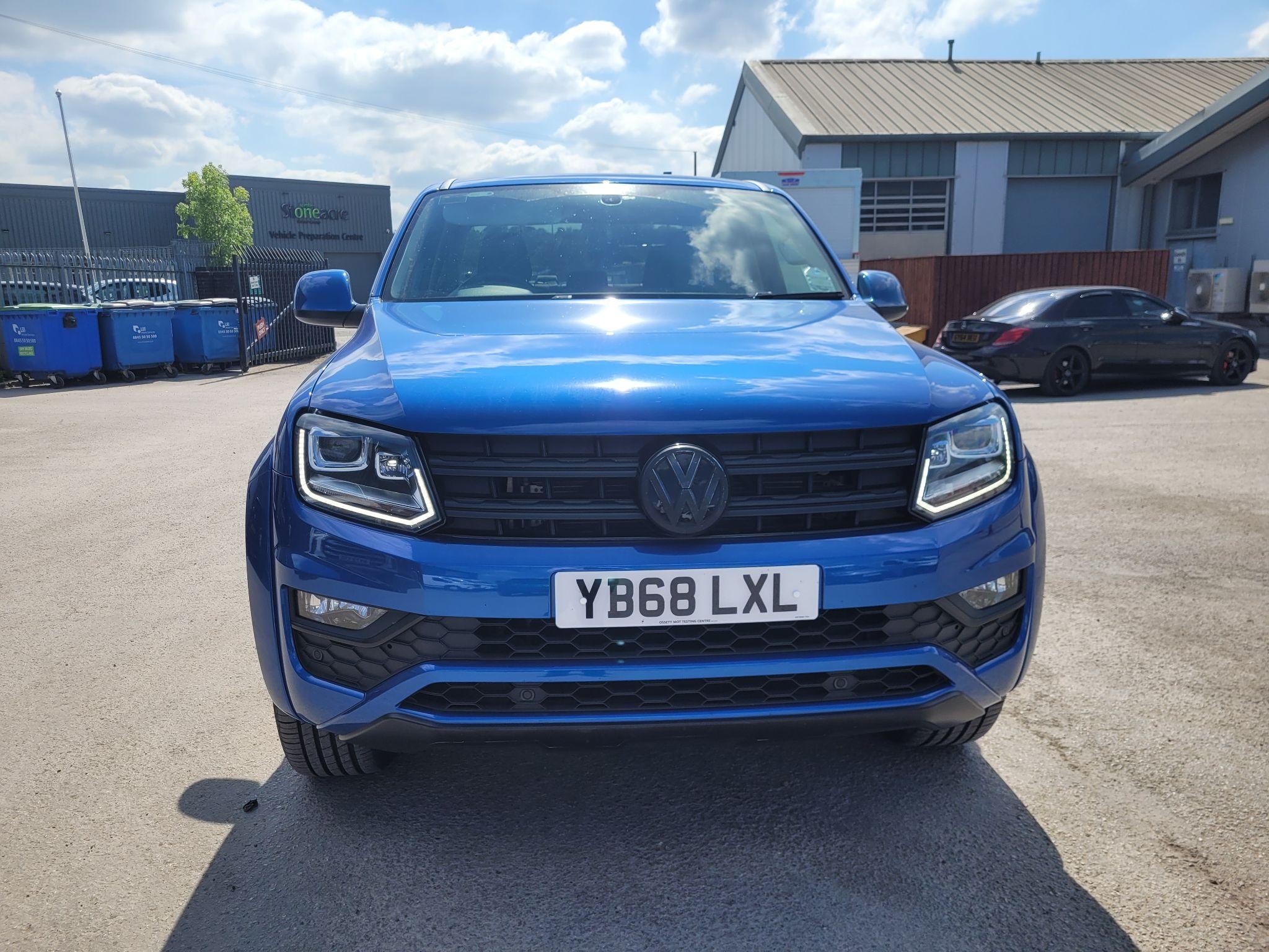Volkswagen Amarok Image 2