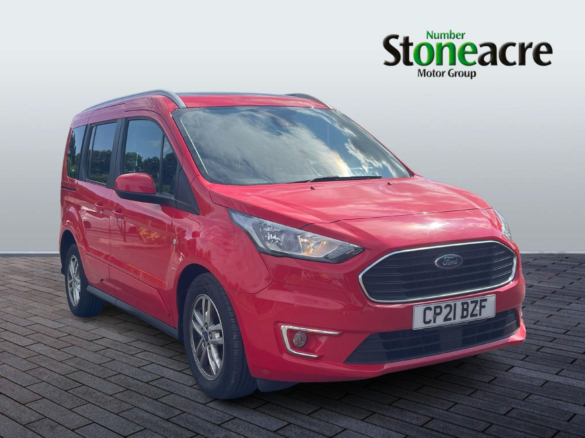 Ford Tourneo Connect Image 1