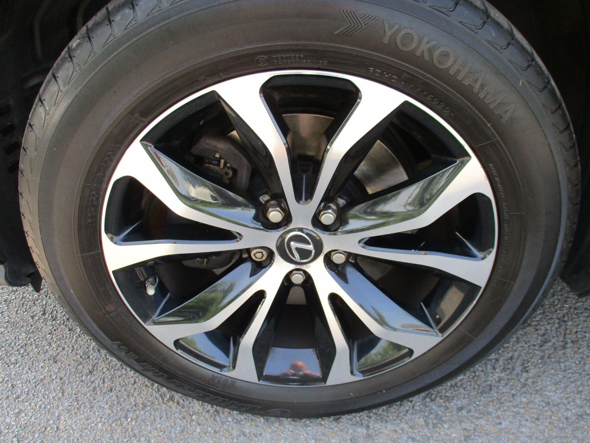 Lexus NX Self-Charging Hybrid Image 17