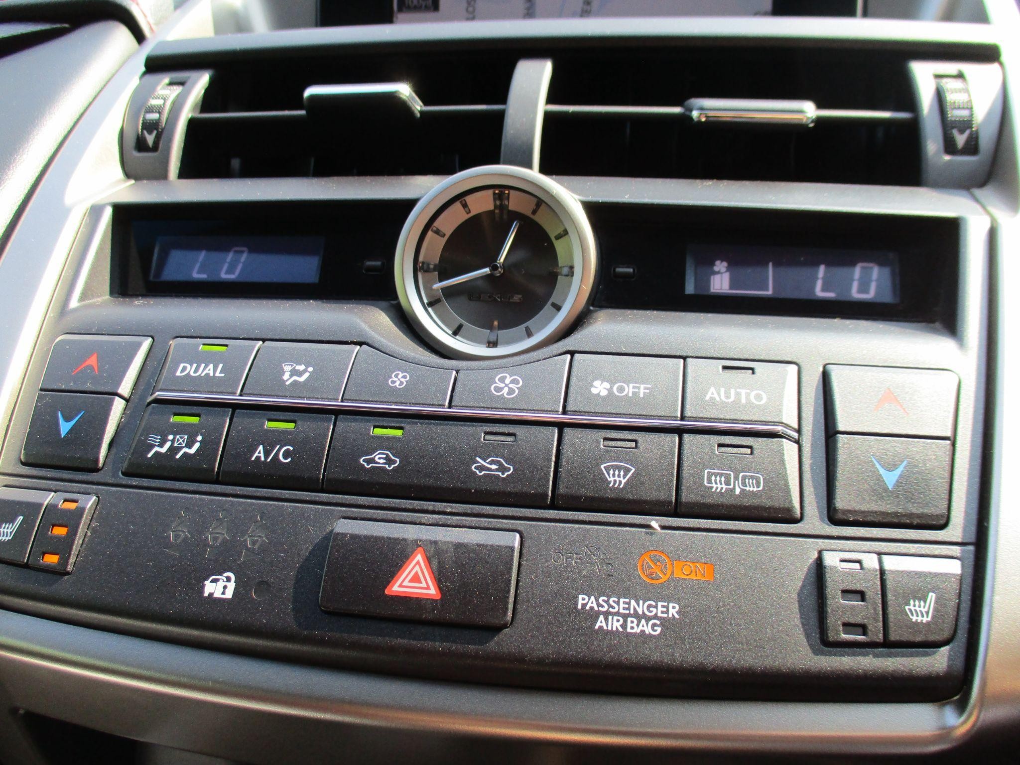 Lexus NX Self-Charging Hybrid Image 38
