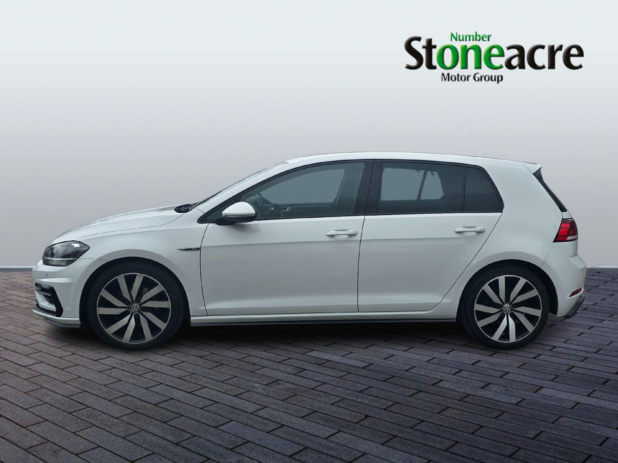 Volkswagen Golf Image 5