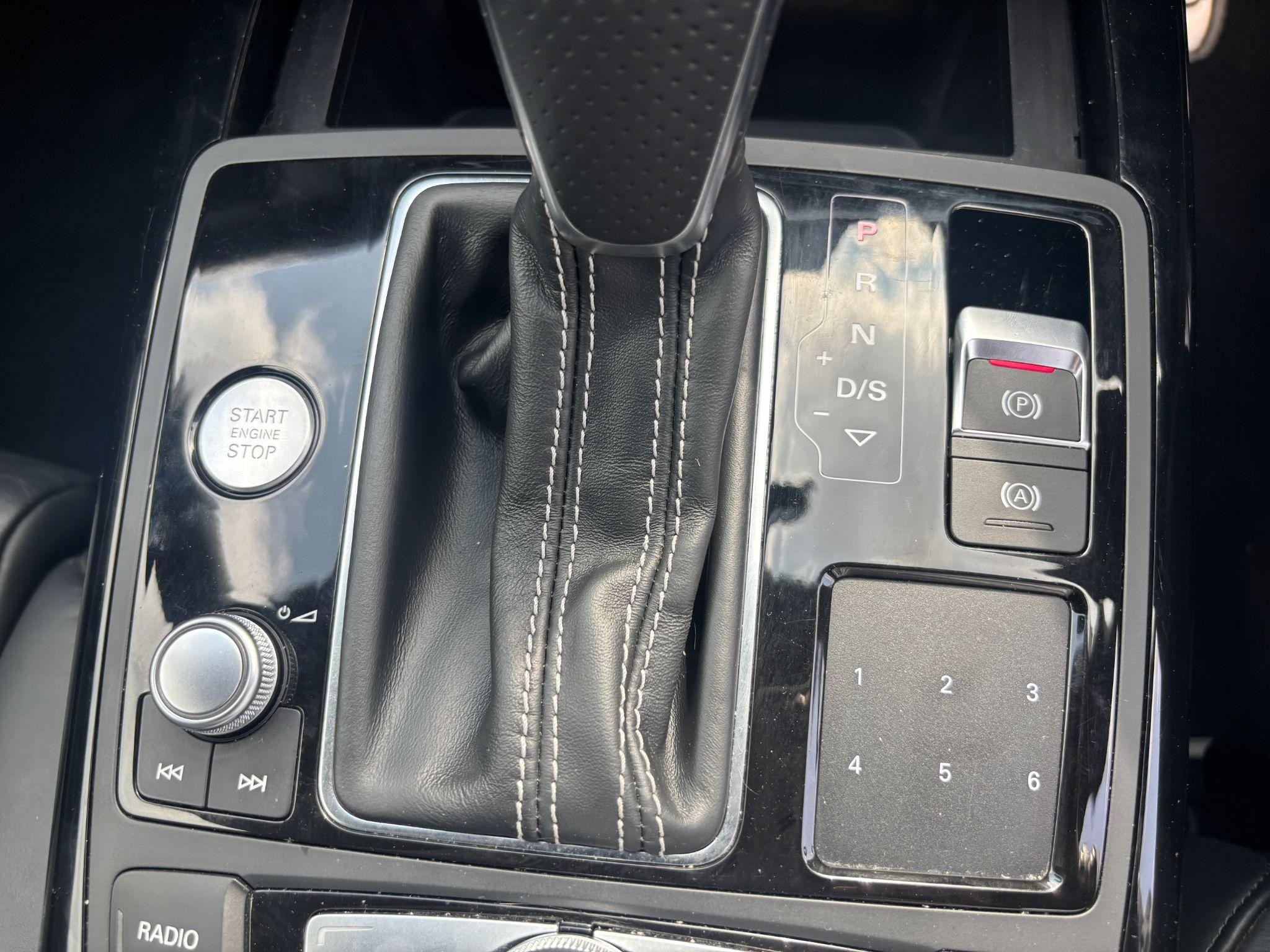 Audi A6 Avant Image 10
