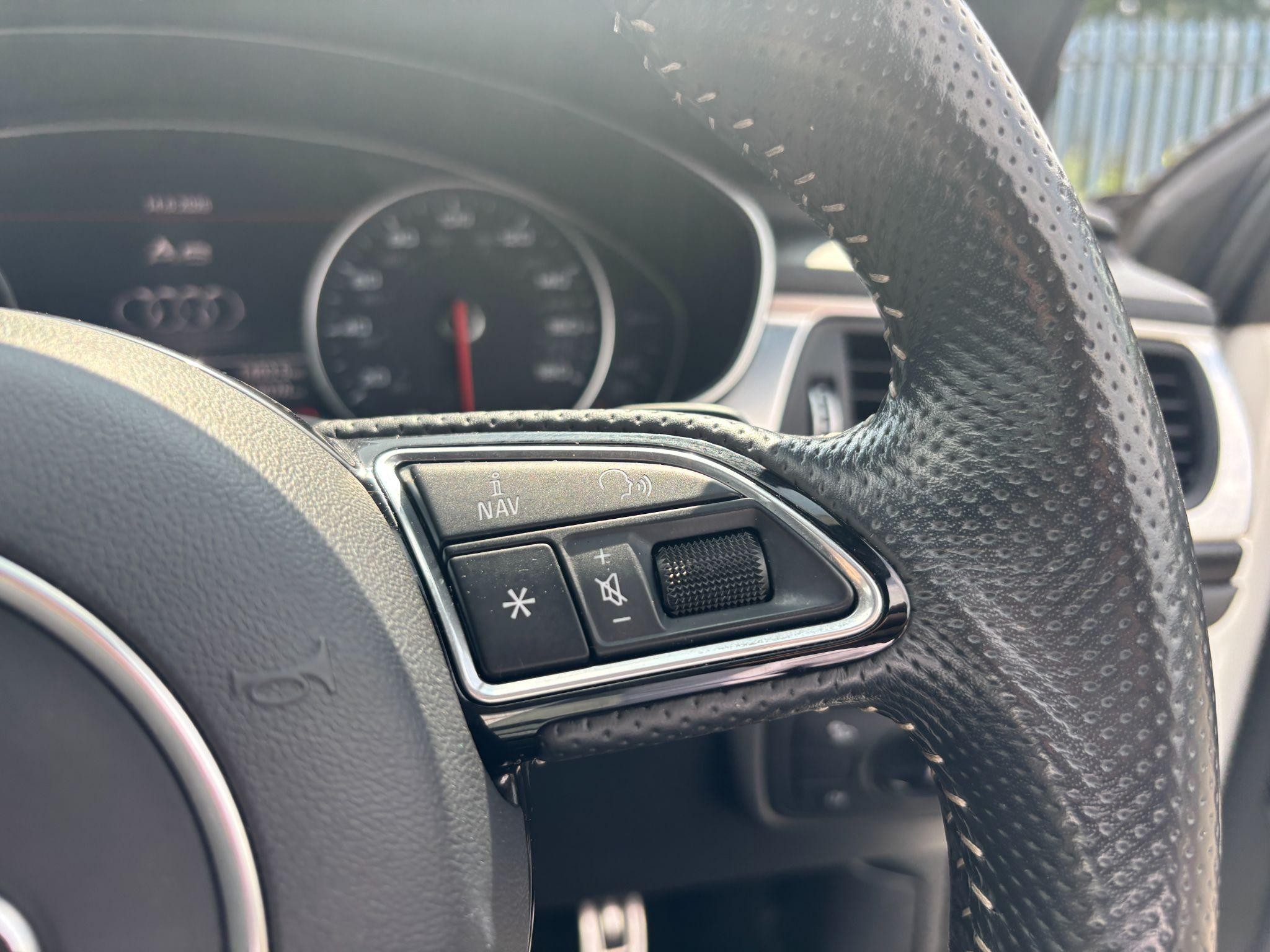 Audi A6 Avant Image 17