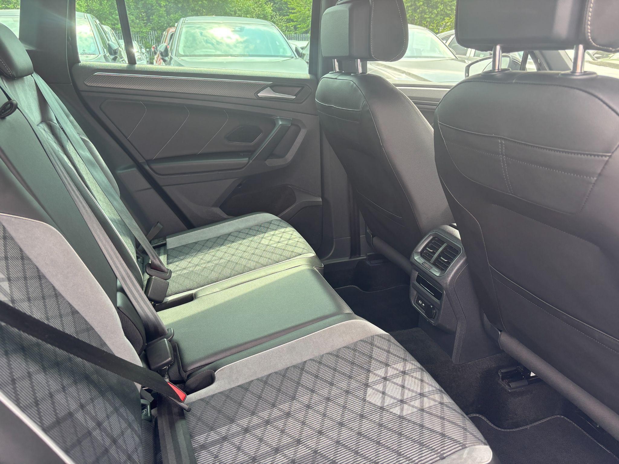 Volkswagen Tiguan Image 11