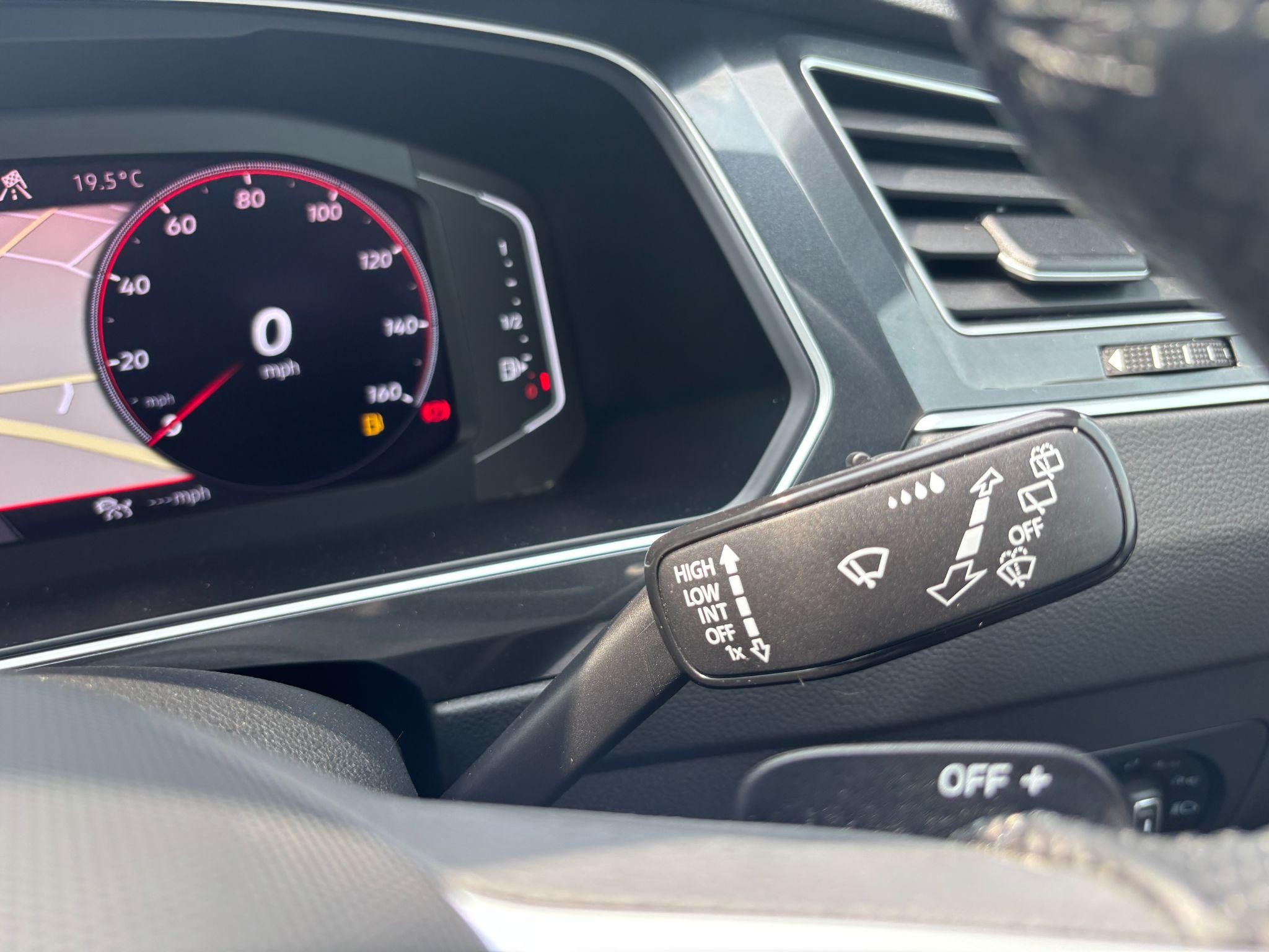 Volkswagen Tiguan Image 18