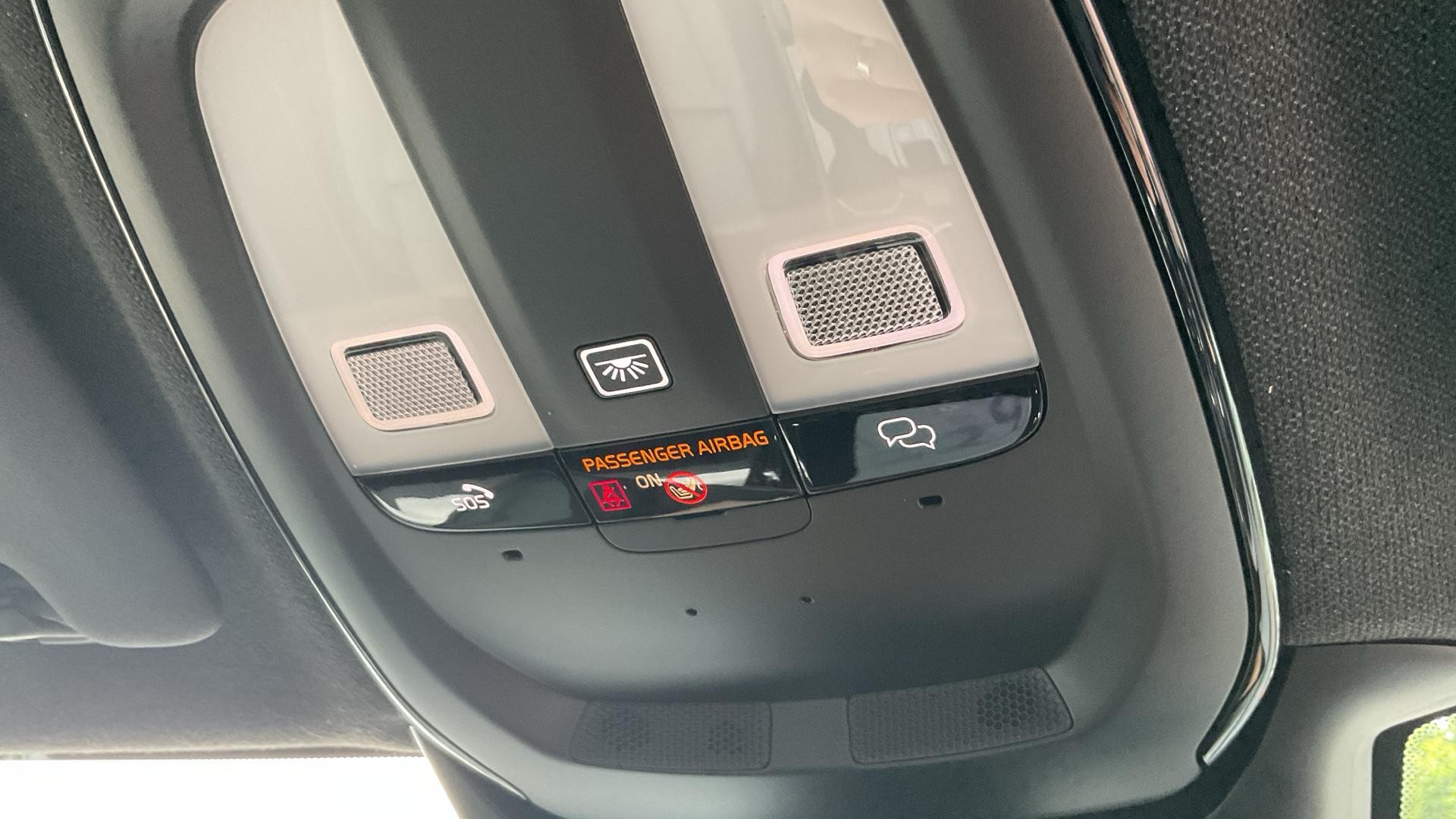 Volvo XC40 Image 28