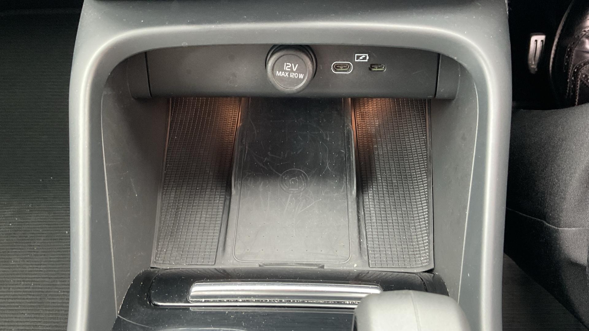 Volvo XC40 Image 29
