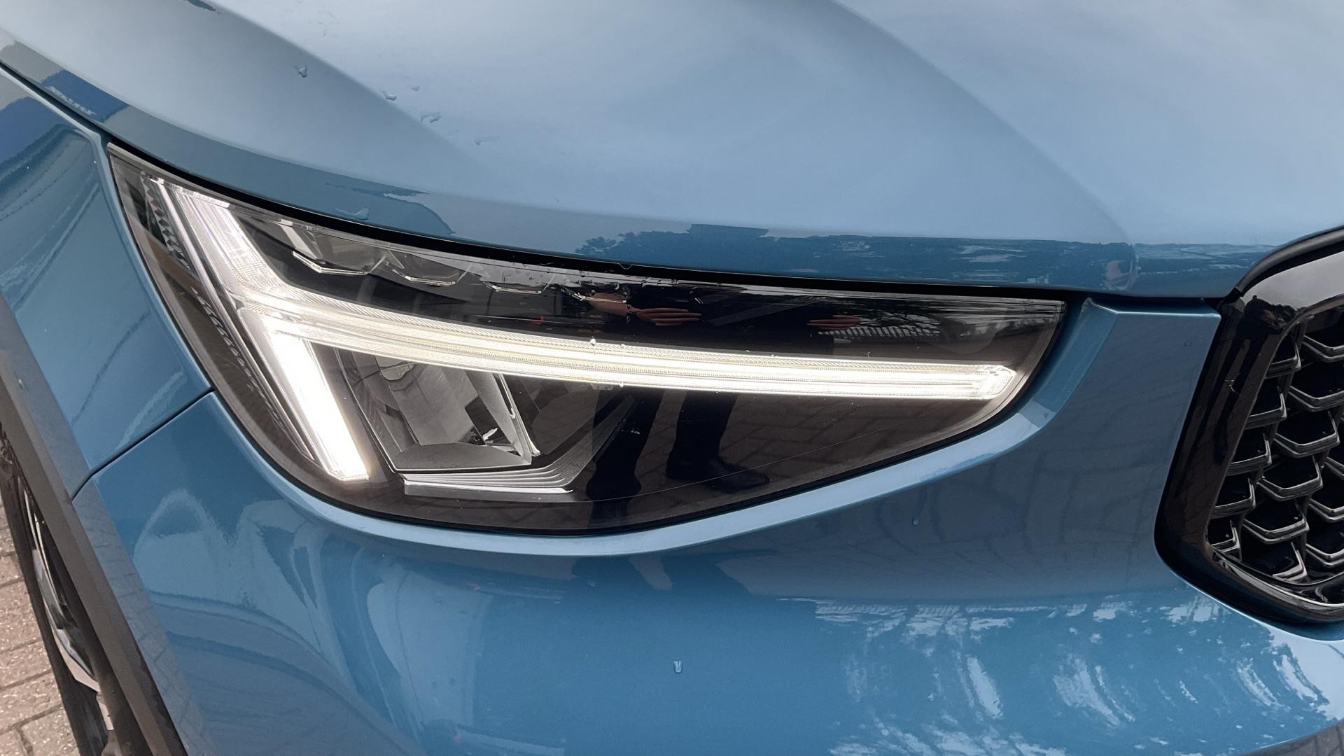 Volvo XC40 Image 32
