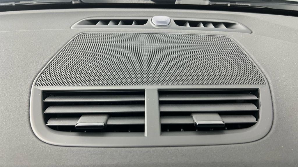 Polestar Polestar 2 Image 26