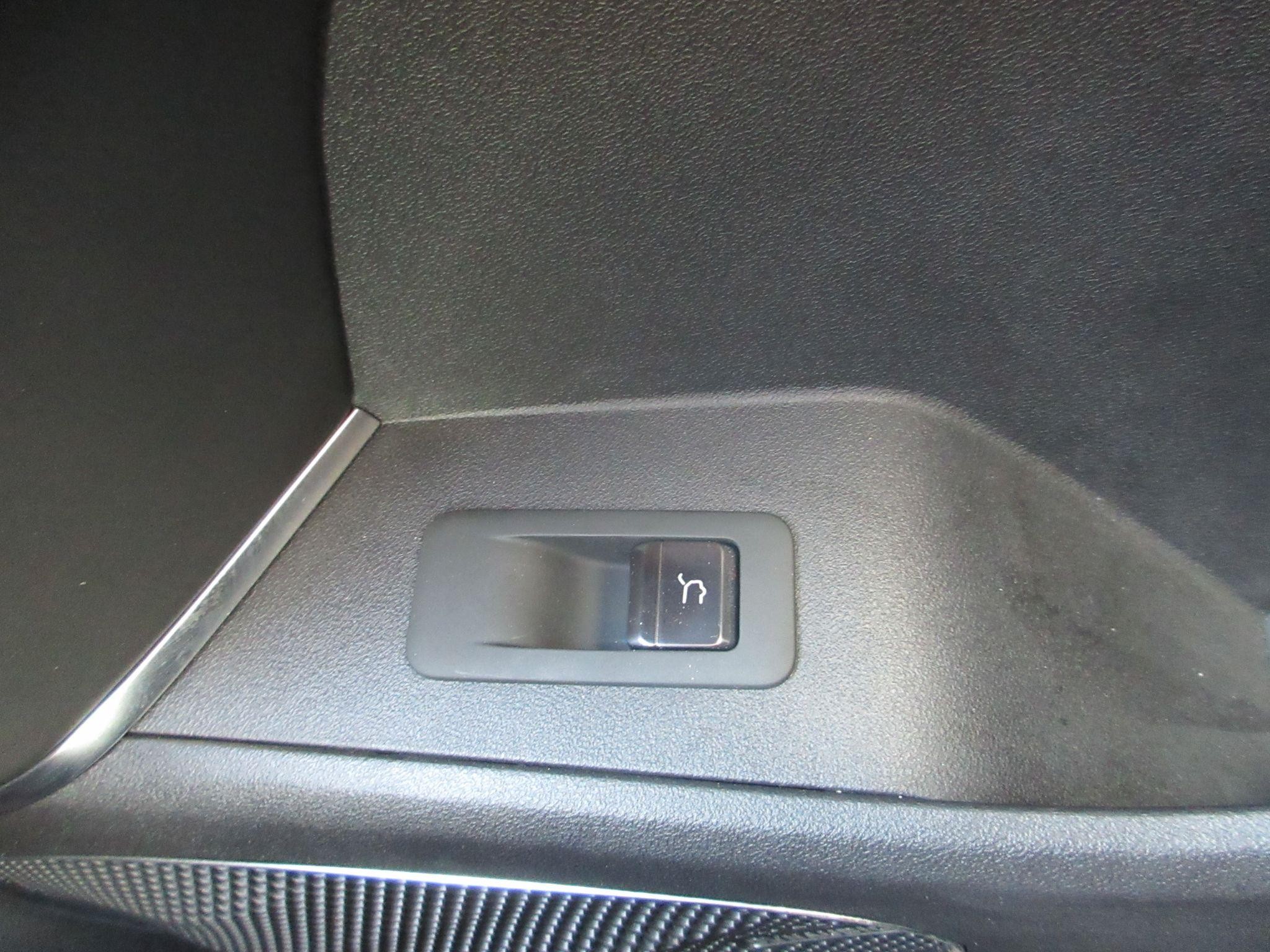 BYD Sealion 7 Image 16