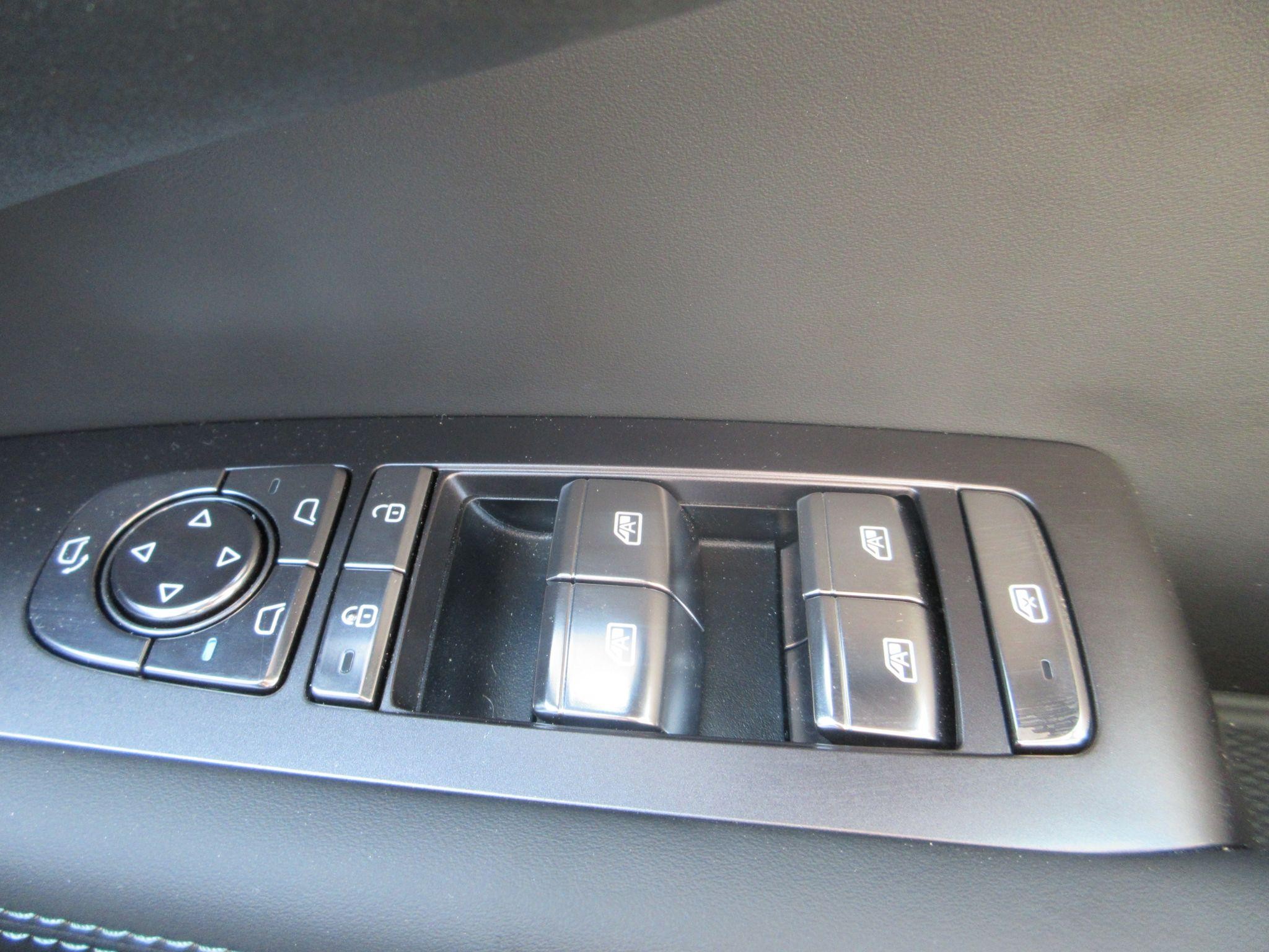 BYD Sealion 7 Image 47