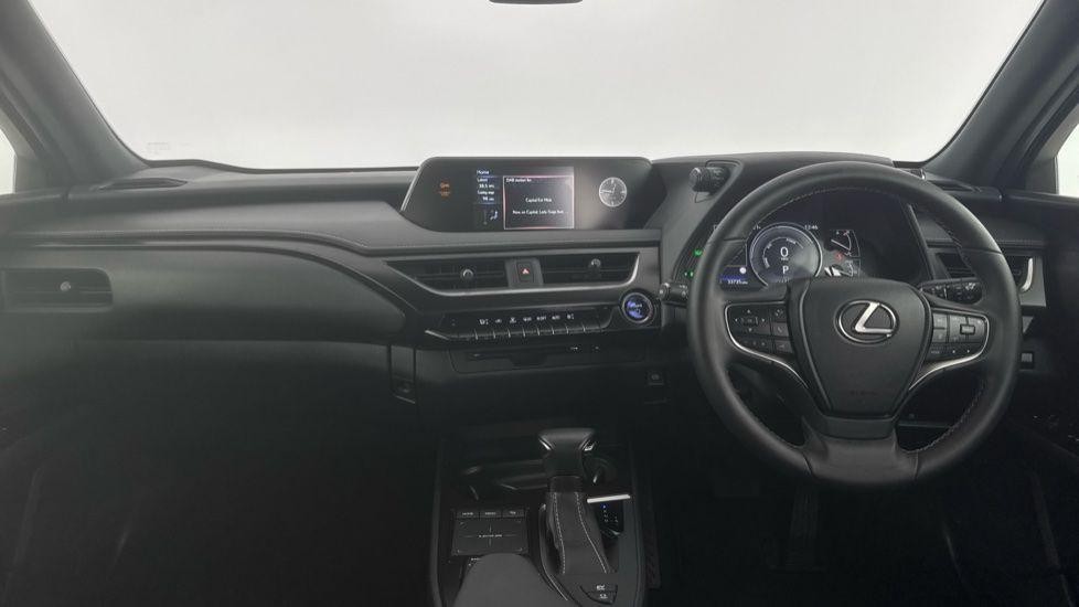 Lexus UX Self-Charging Hybrid Image 9