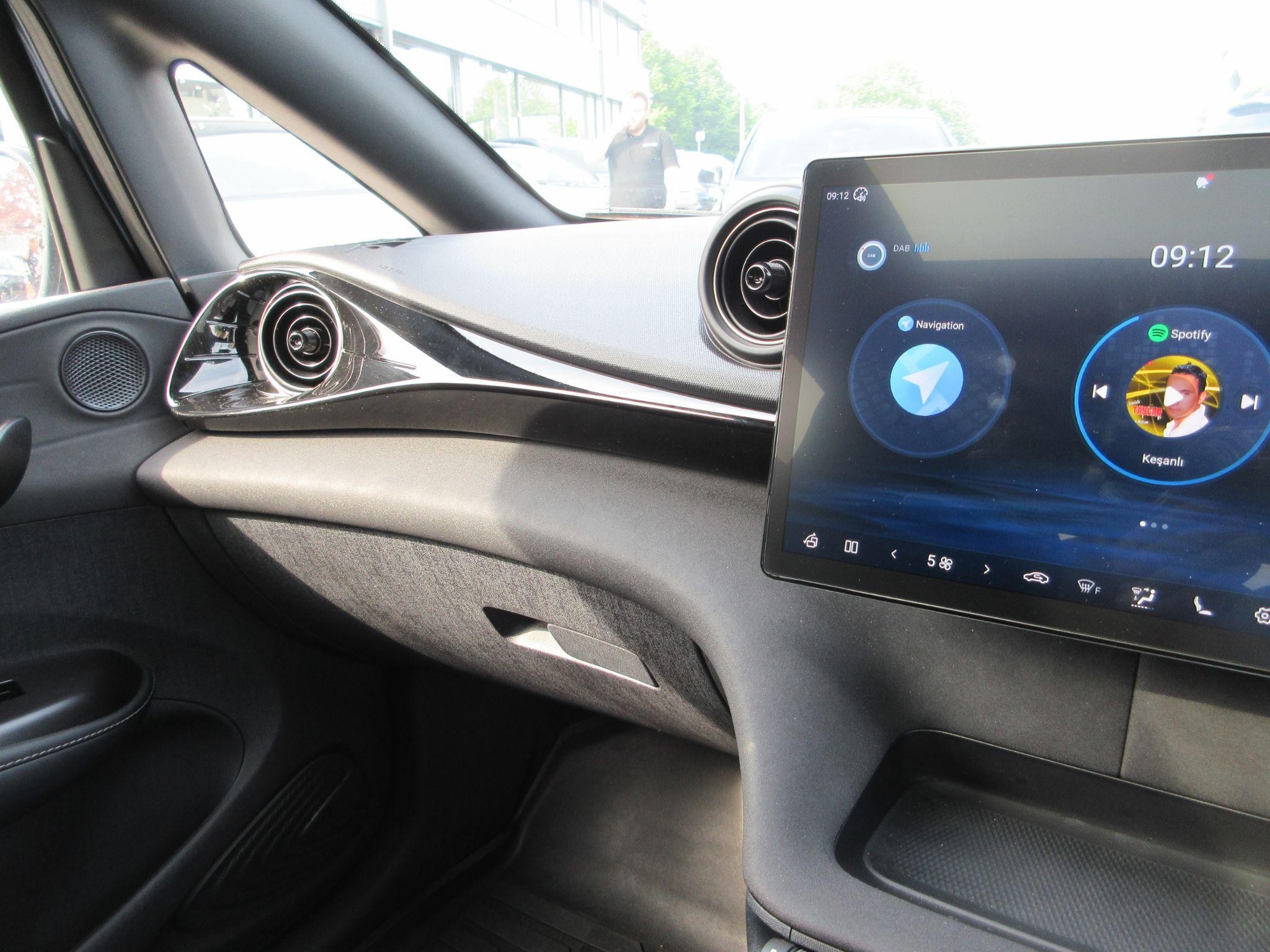 BYD Dolphin Image 11
