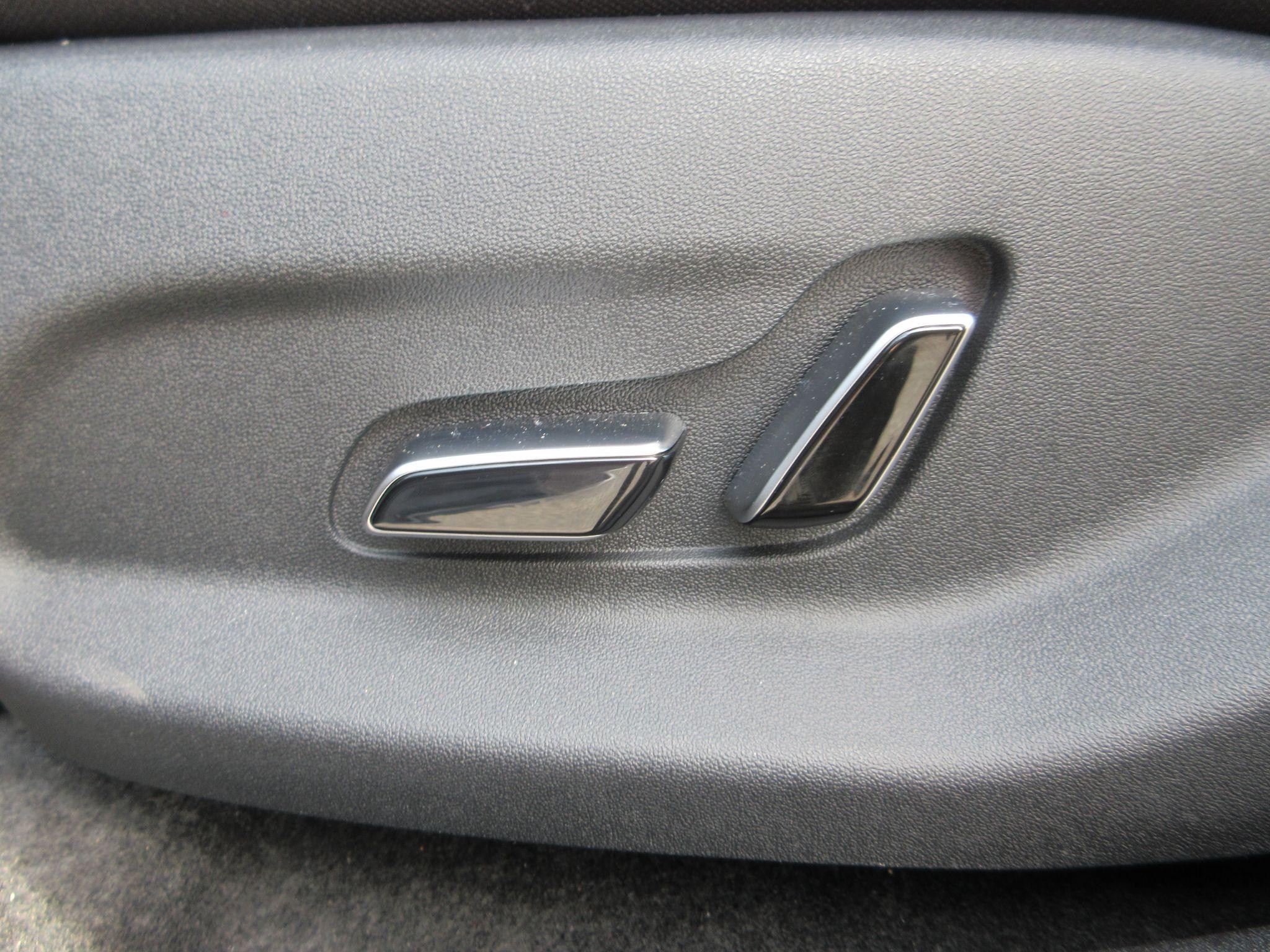 BYD Dolphin Image 17