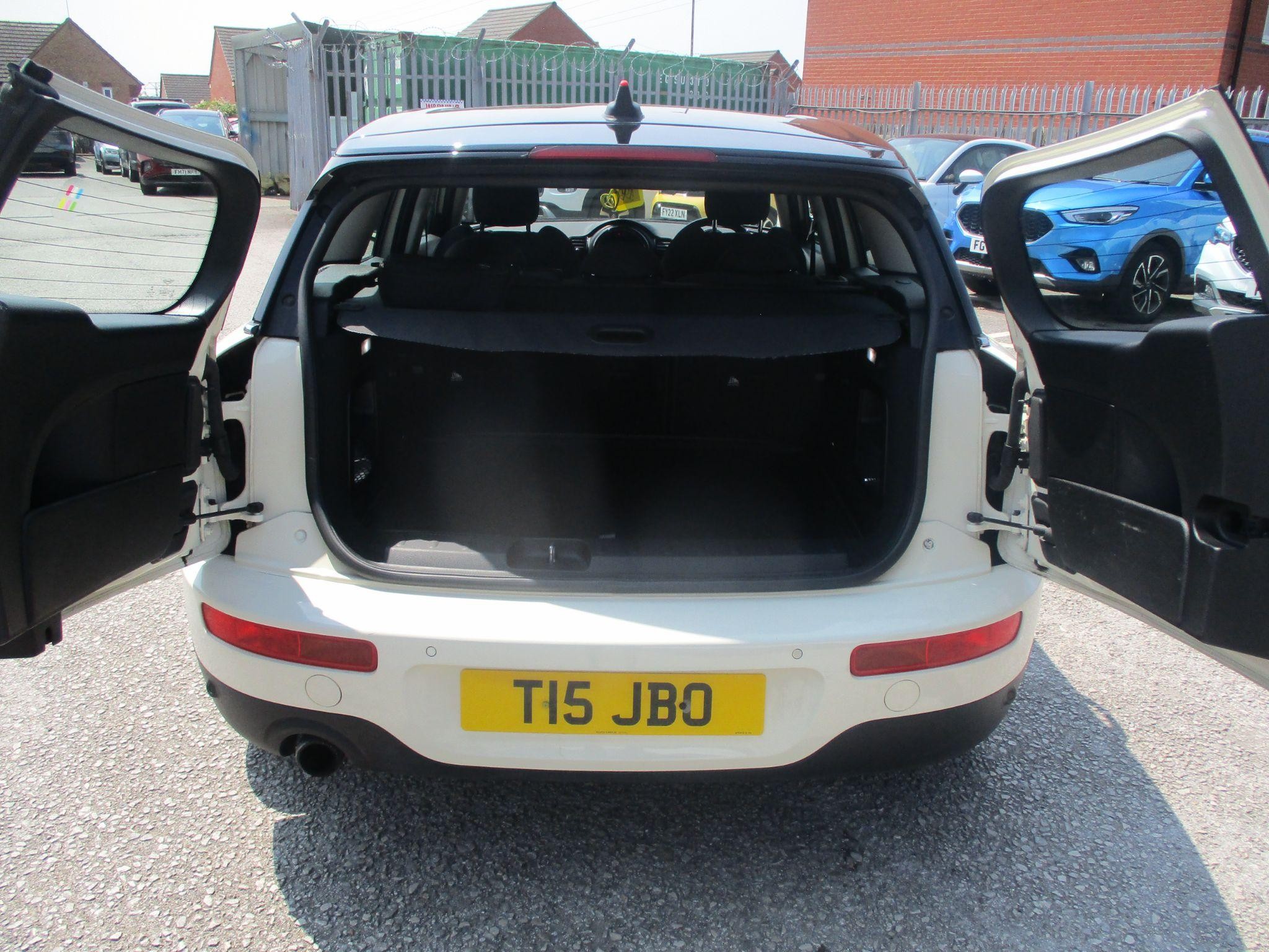 MINI Clubman Image 6