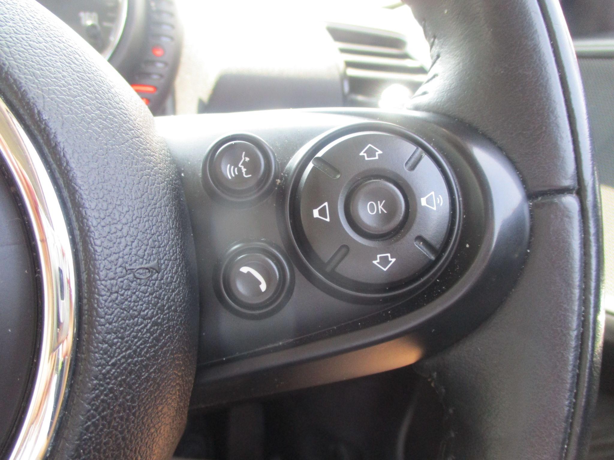MINI Clubman Image 21