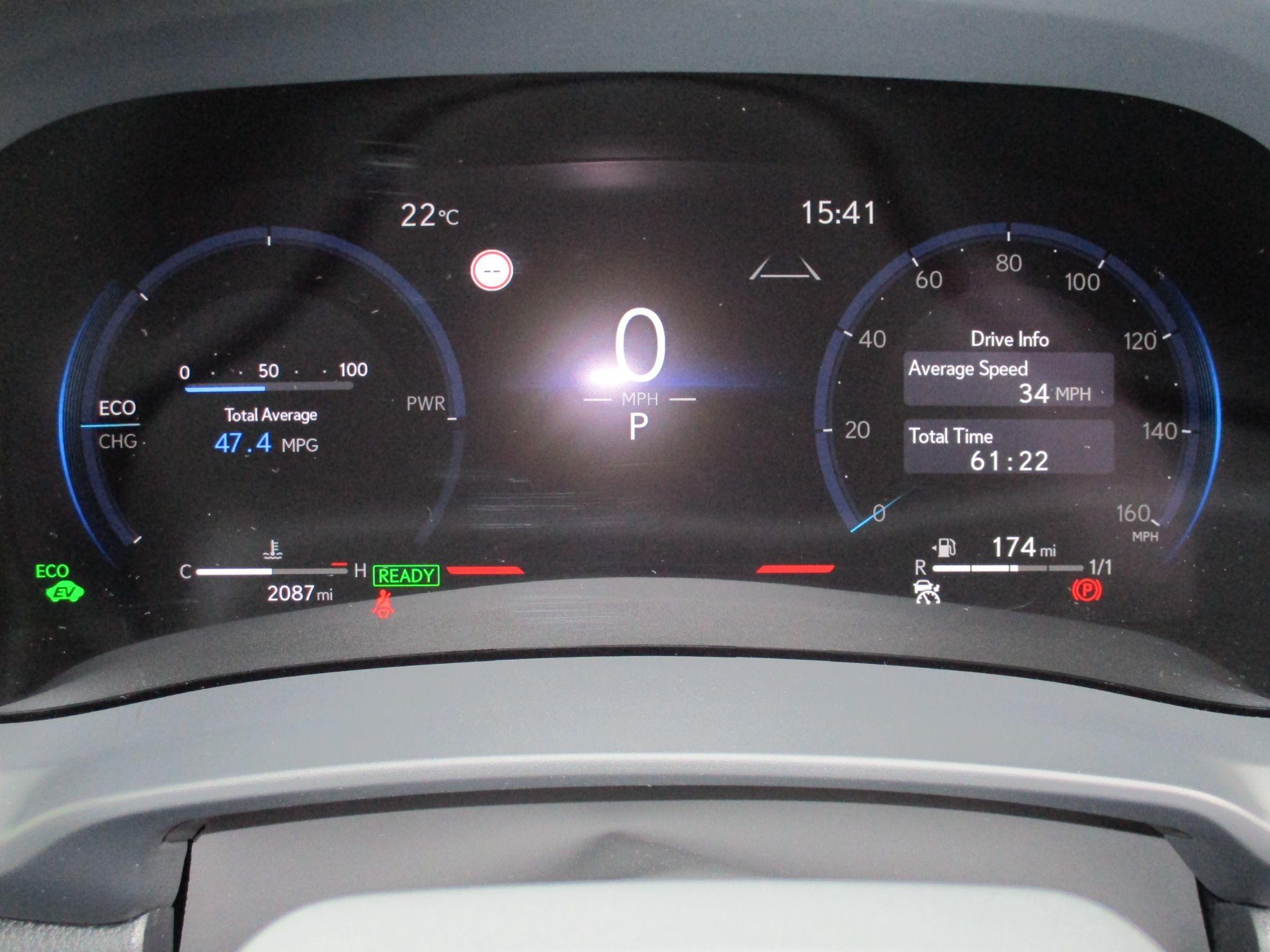 Lexus LBX Image 28