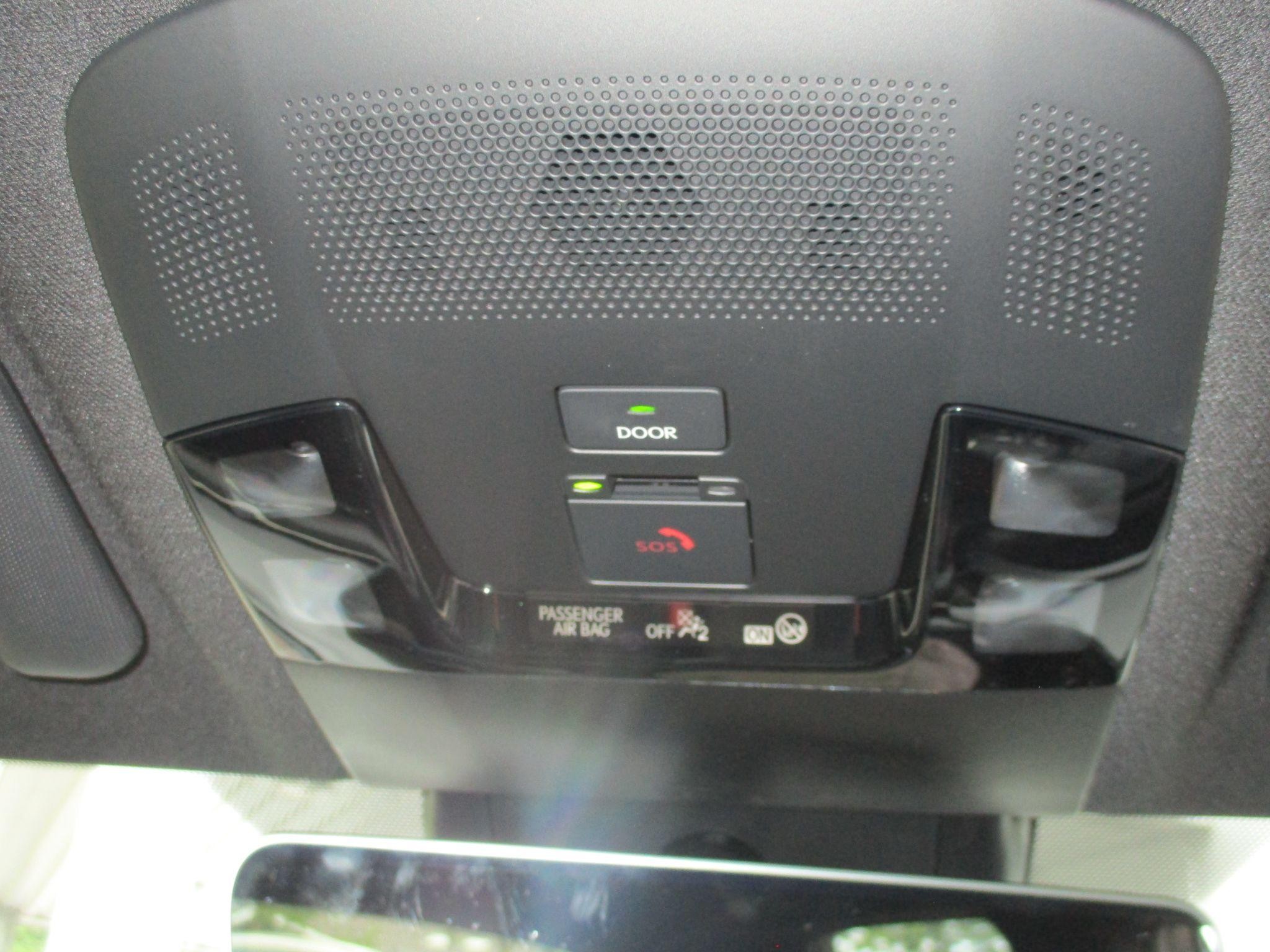 Lexus LBX Image 34