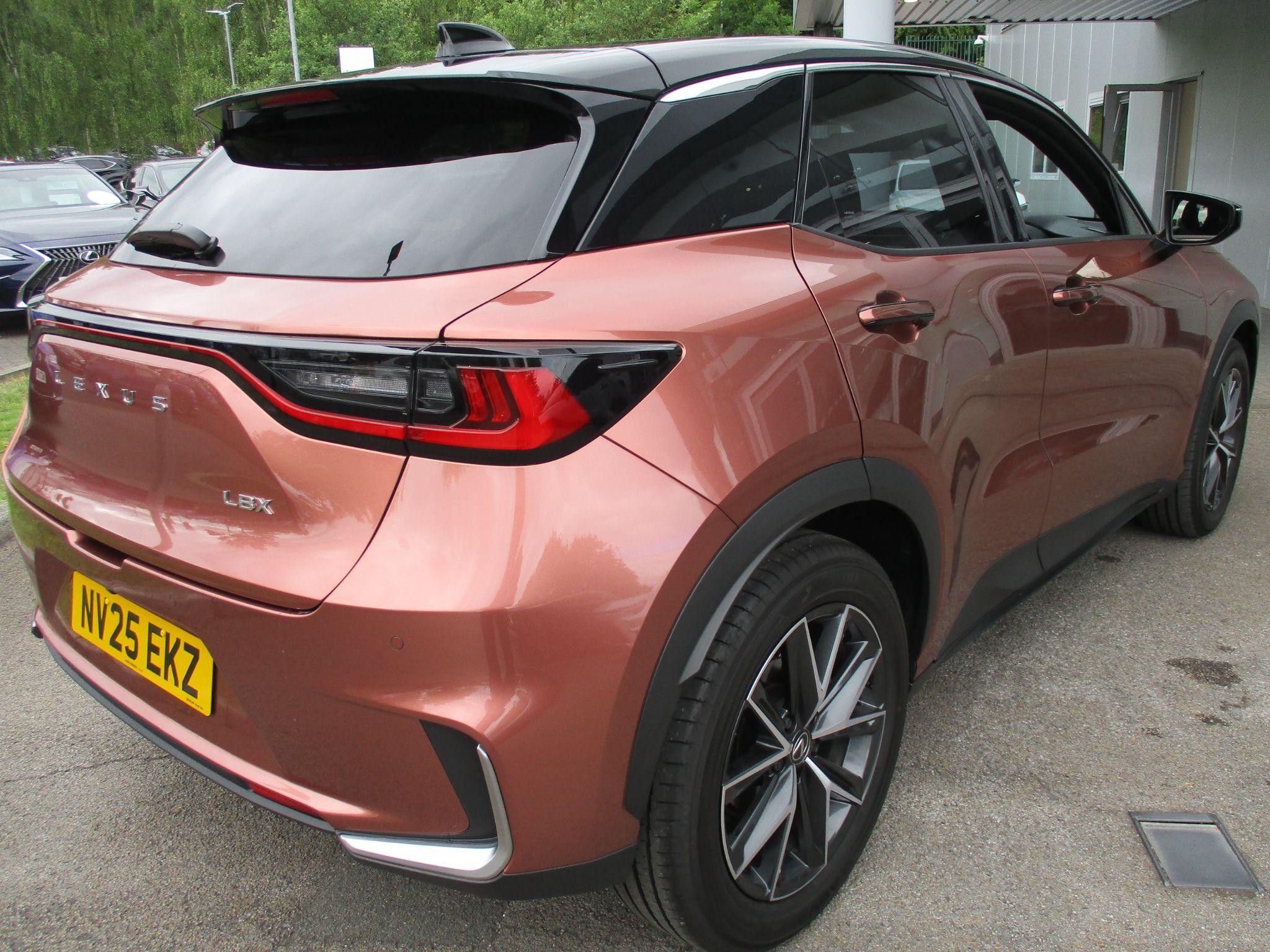Lexus LBX Image 48