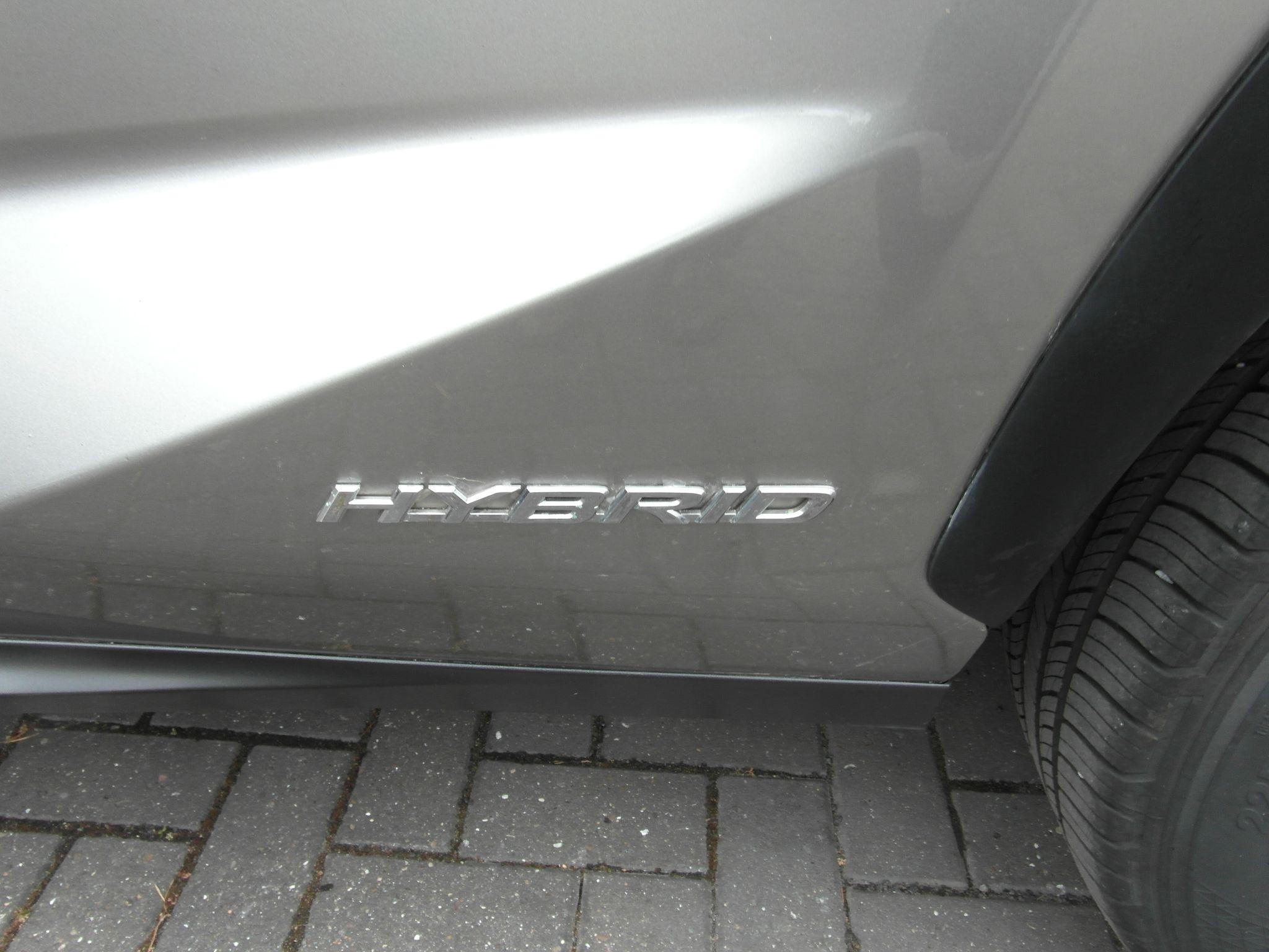 Lexus NX Self-Charging Hybrid Image 12