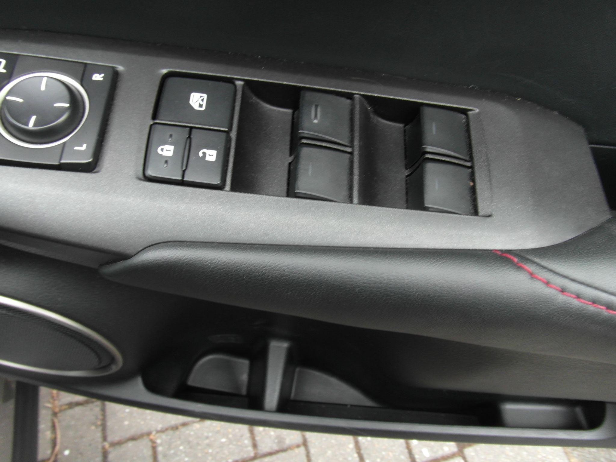 Lexus NX Self-Charging Hybrid Image 20