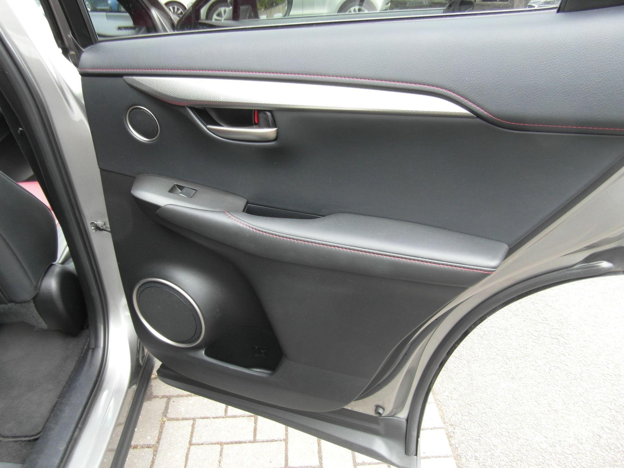 Lexus NX Self-Charging Hybrid Image 26