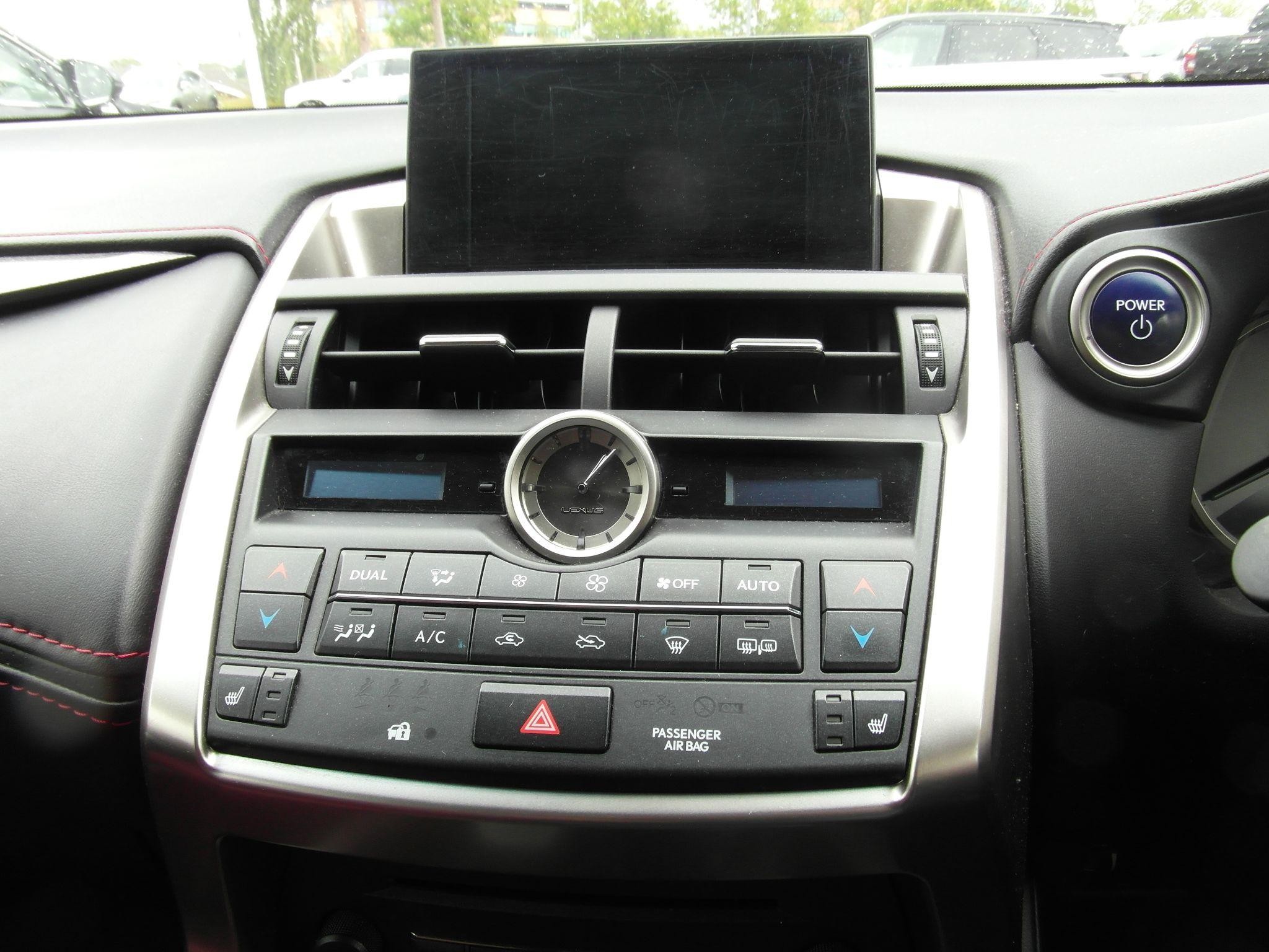 Lexus NX Self-Charging Hybrid Image 37