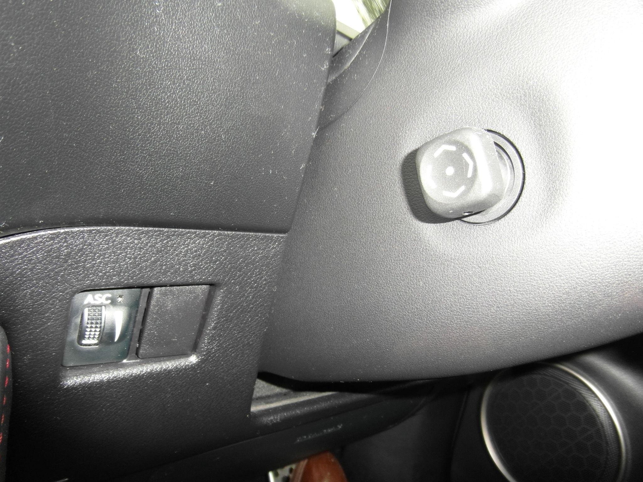 Lexus NX Self-Charging Hybrid Image 42