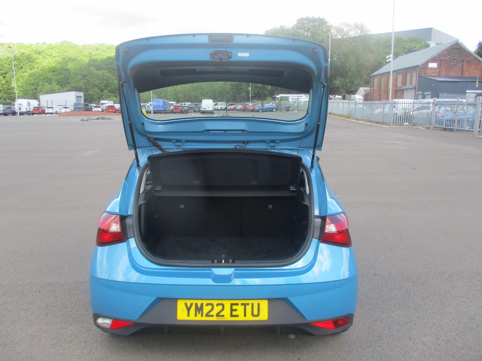 Hyundai i20 Image 7
