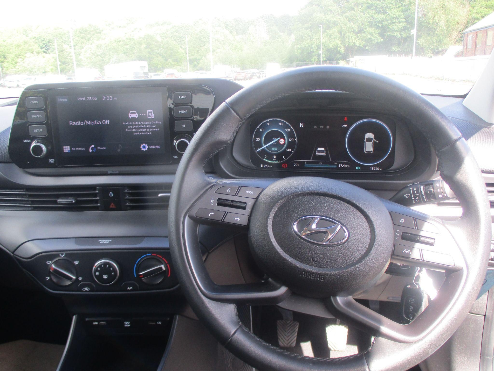 Hyundai i20 Image 9