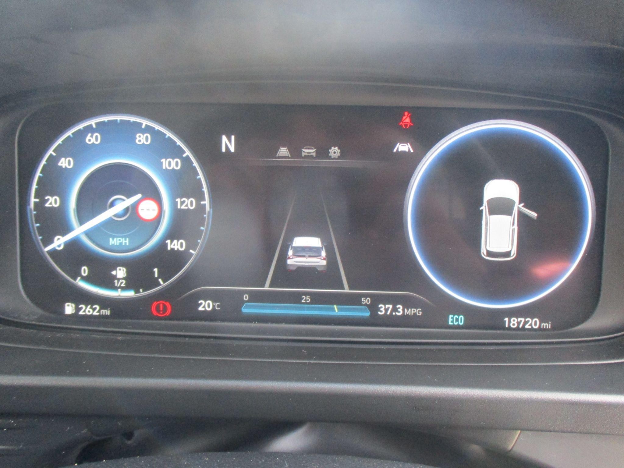 Hyundai i20 Image 10