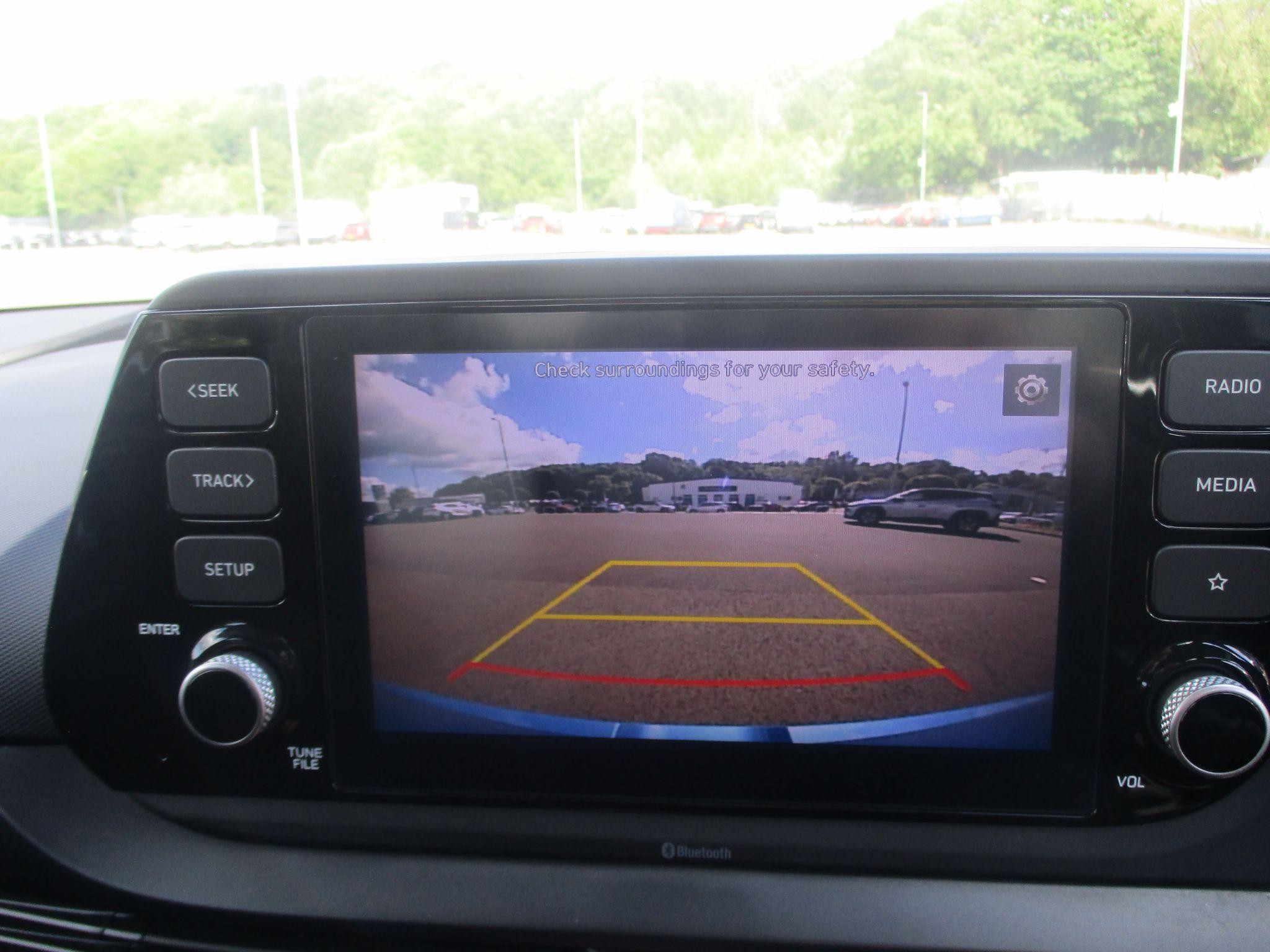 Hyundai i20 Image 12