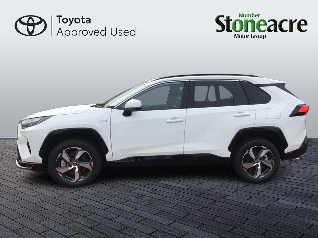 Toyota RAV4 Image 8