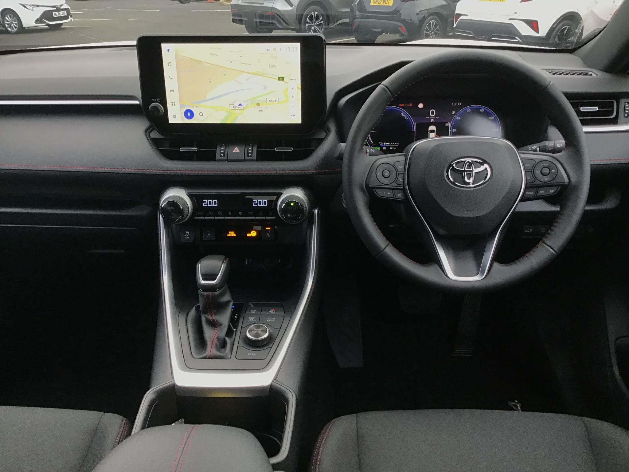 Toyota RAV4 Image 14