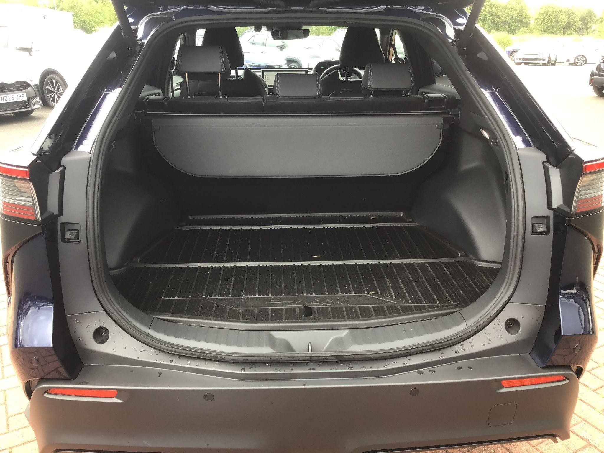 Toyota bZ4X Image 12